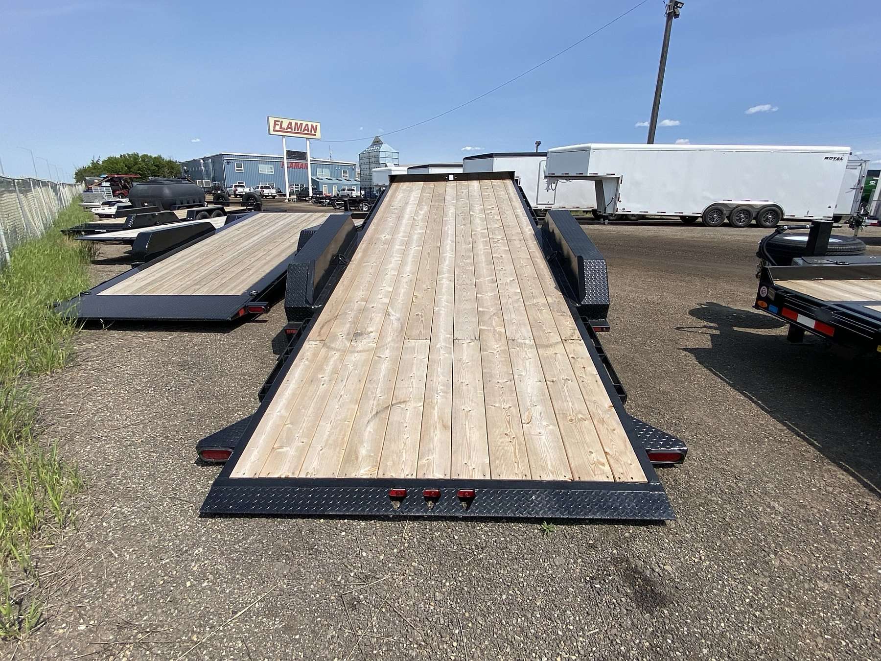 2025 Trailtech 20' Tilt Deck Trailer