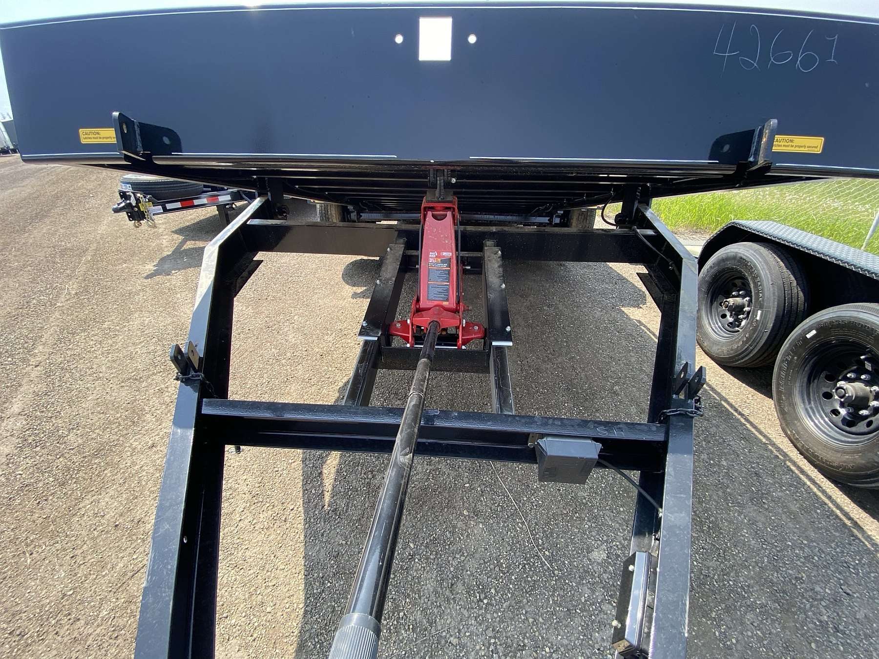 2025 Trailtech 20' Tilt Deck Trailer