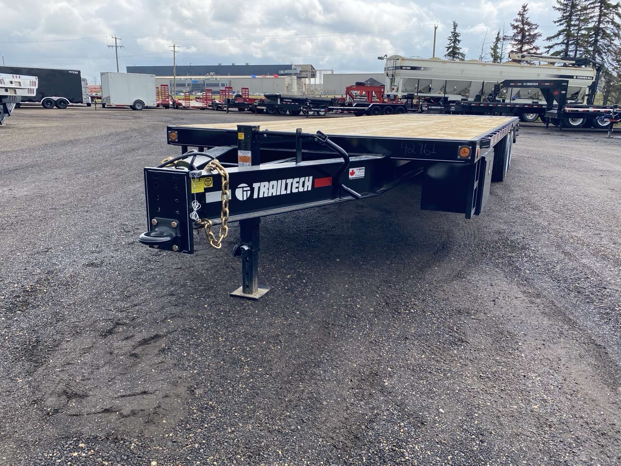 2025 Trailtech 25' Industrial Series Flat Deck Trailer