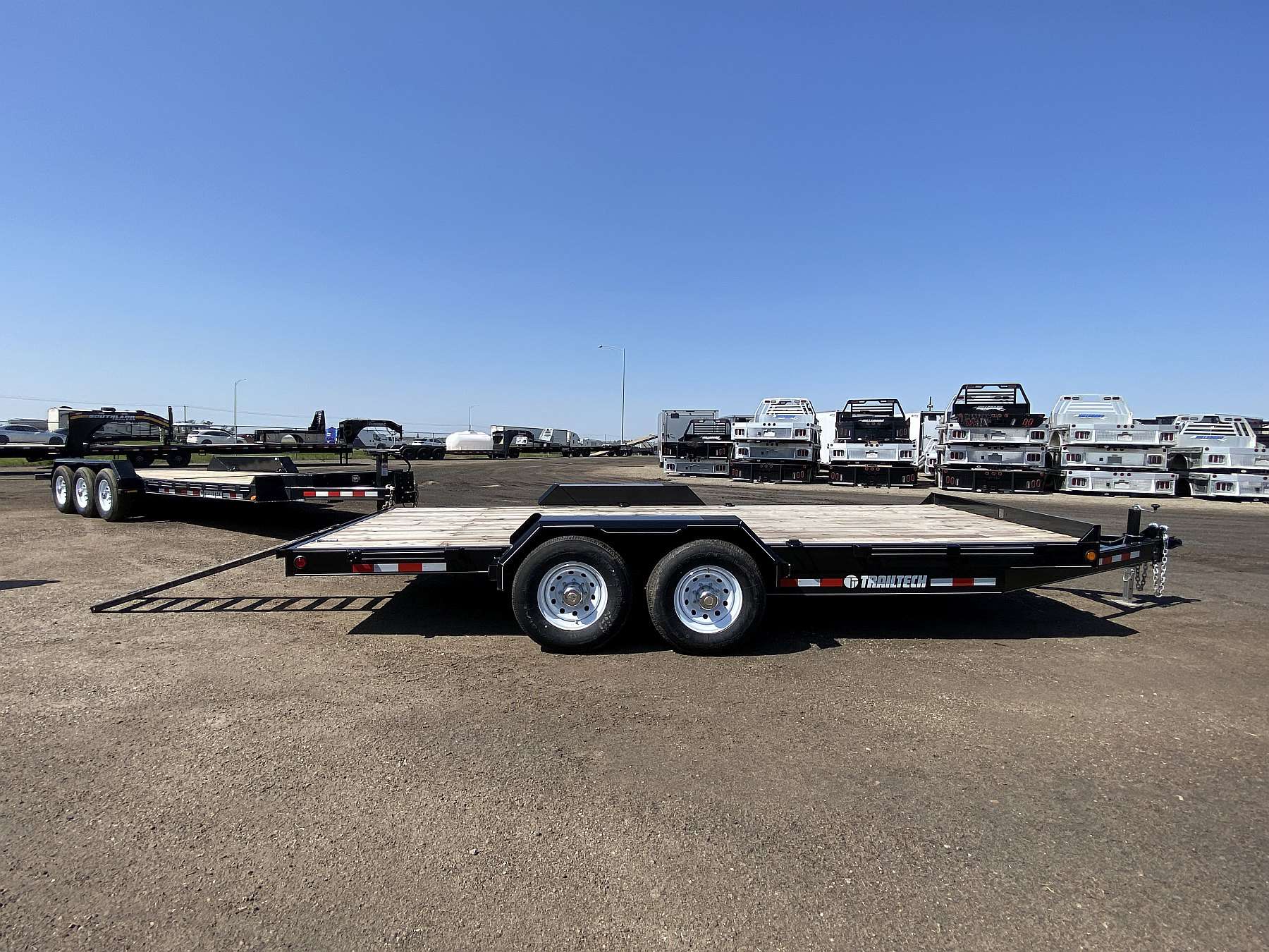2025 Trailtech CELR270 Flatdeck Trailer - 18'
