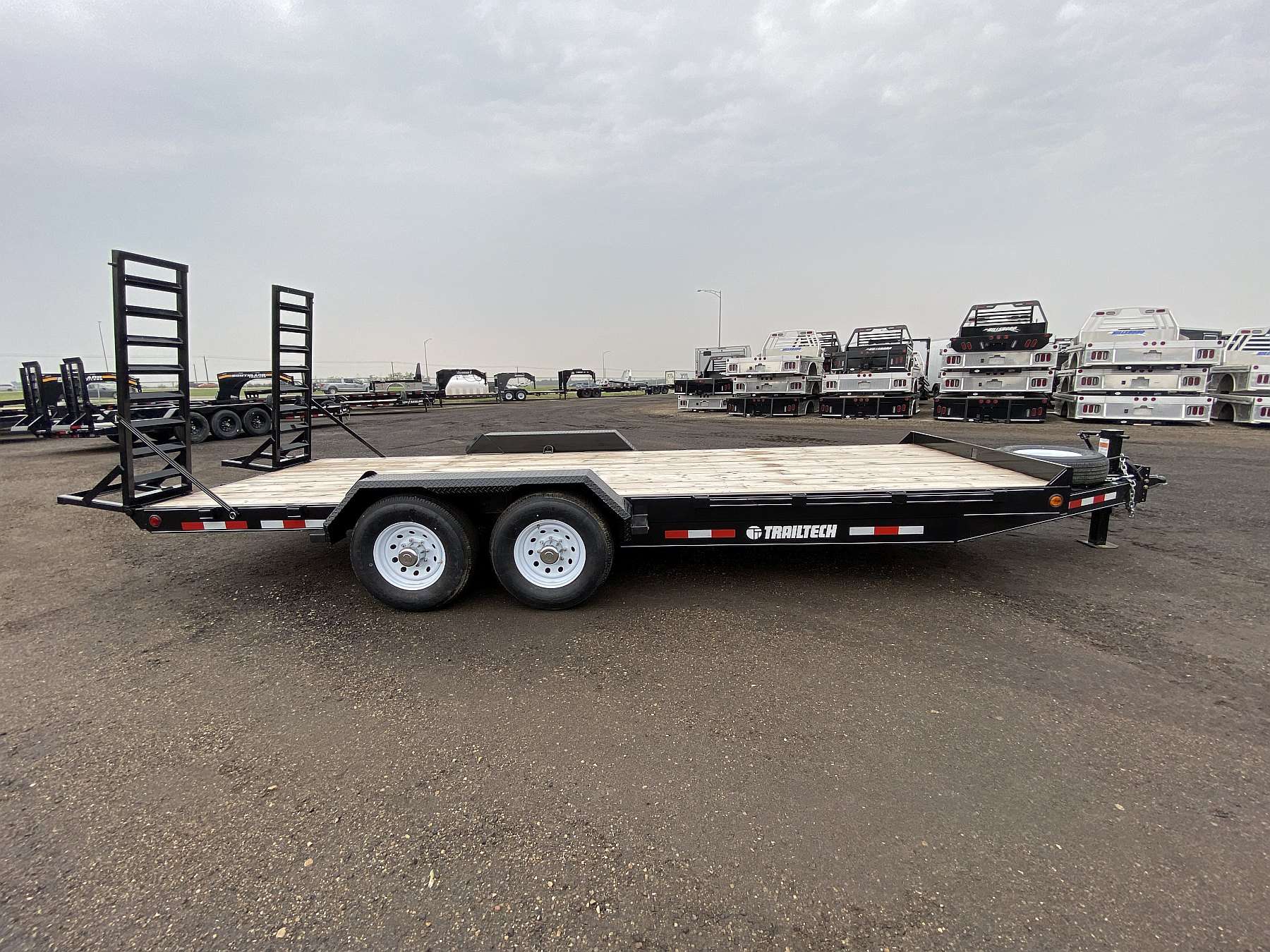 2025 Trailtech CELR270 Flatdeck Trailer - 20'