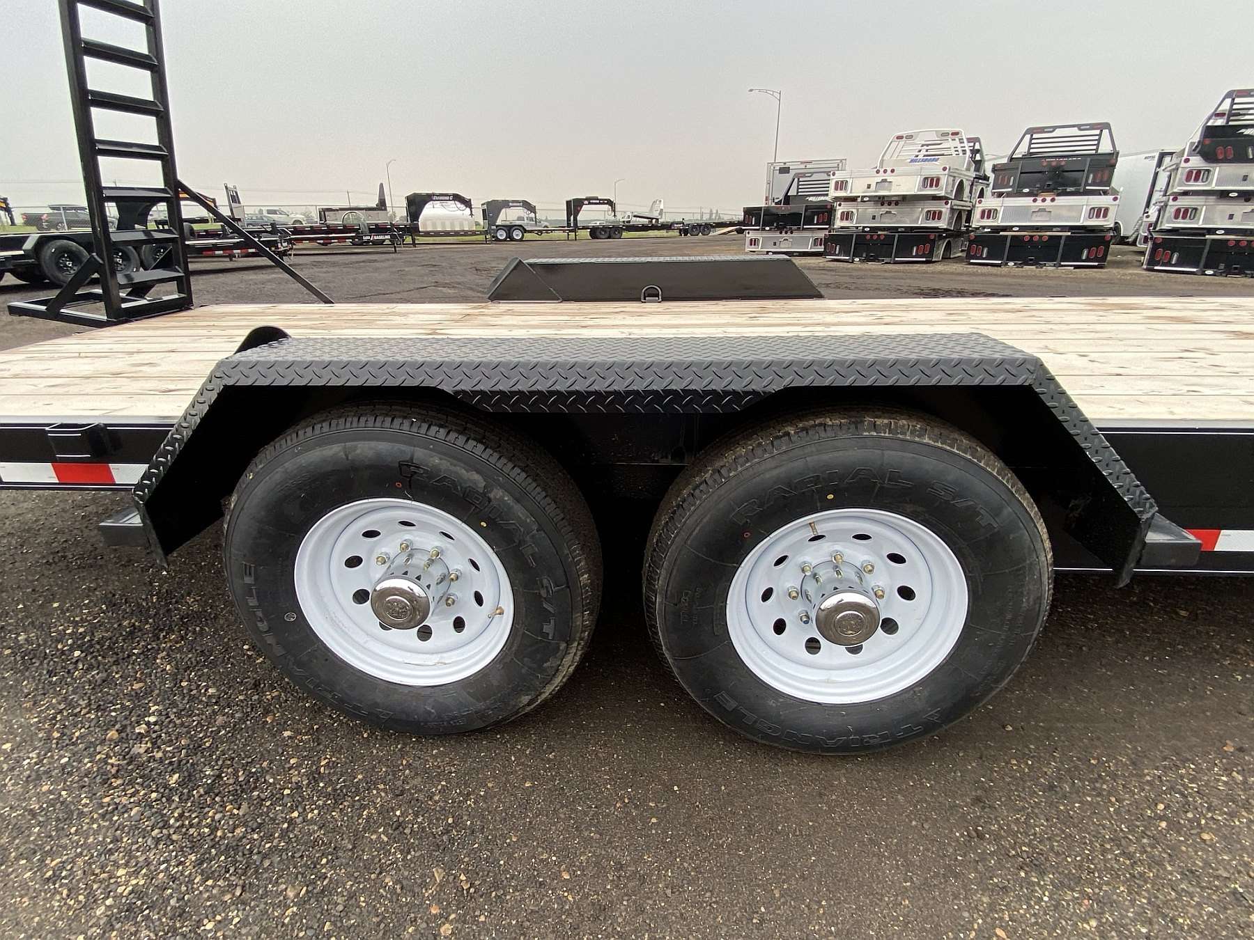 2025 Trailtech CELR270 Flatdeck Trailer - 20'