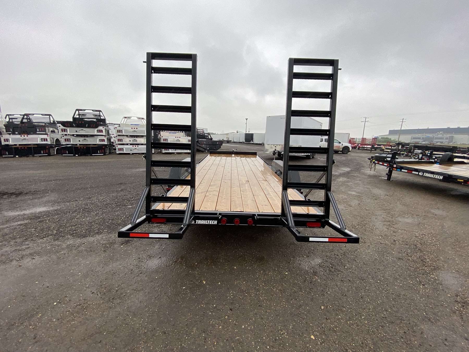 2025 Trailtech CELR270 Flatdeck Trailer - 20'