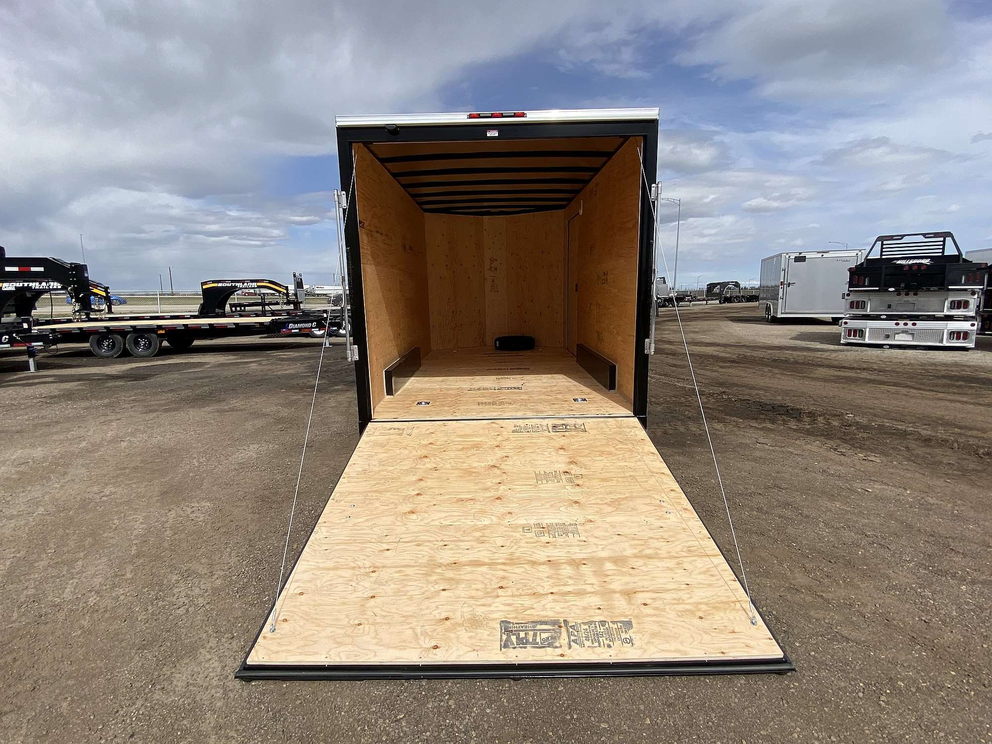 2026 Royal 7.5'x16' Enclosed Cargo Trailer