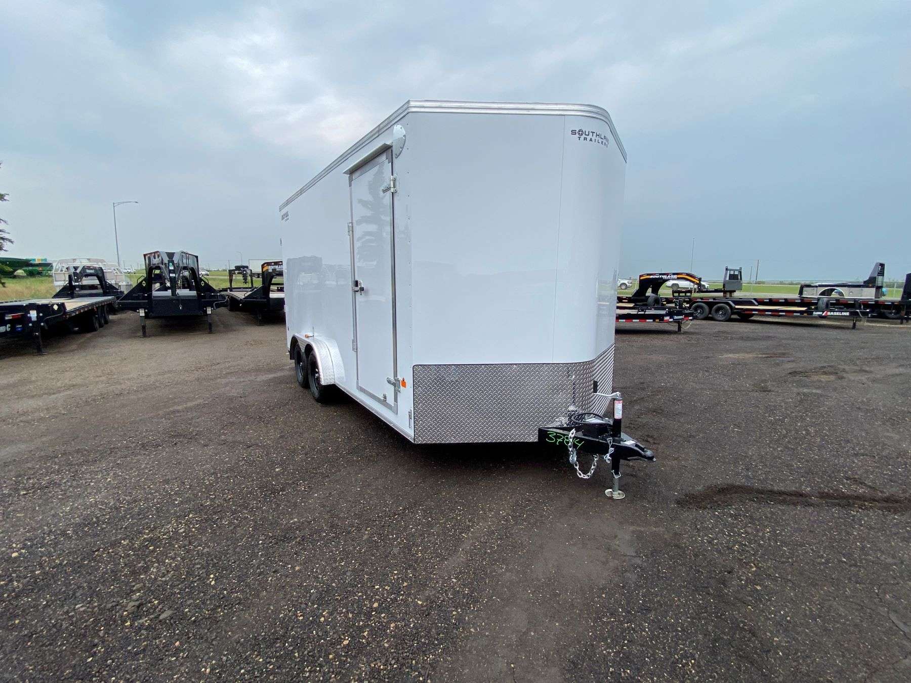 2026 Royal 7.5'x18' Enclosed Cargo Trailer