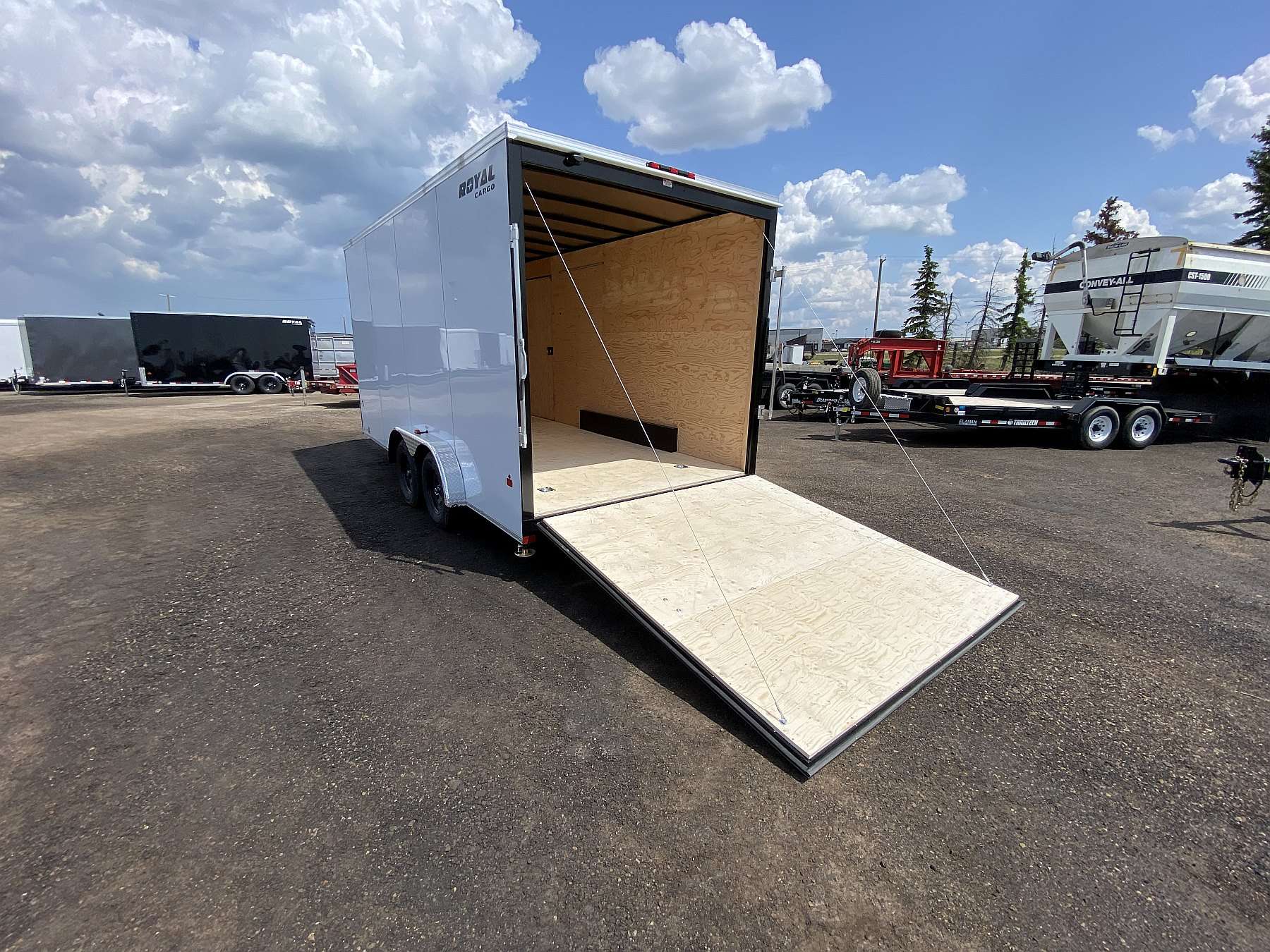 2026 Royal 7.5'x18' Enclosed Cargo Trailer