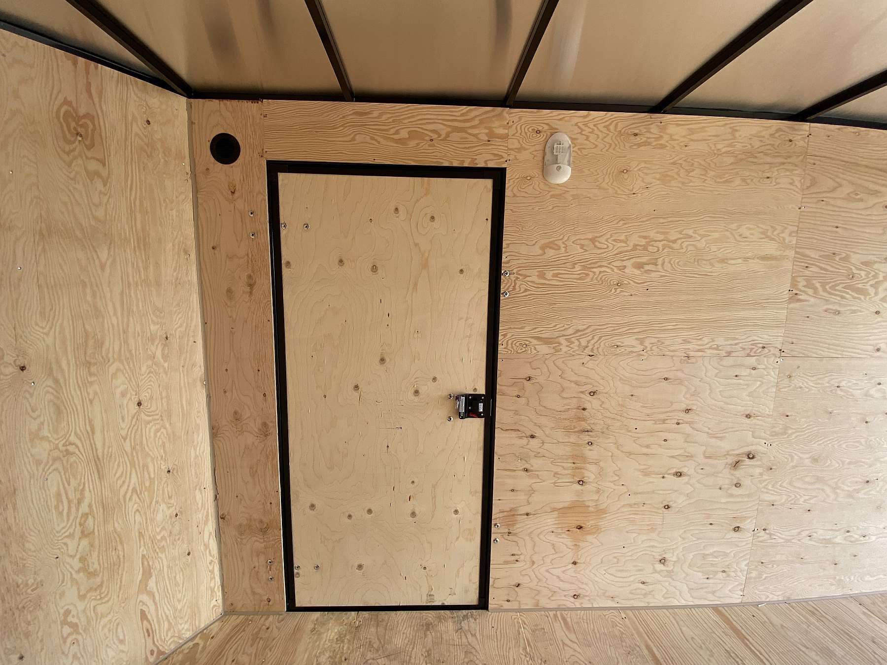 2026 Royal 7'x16' Enclosed Cargo w/ Blackout Package