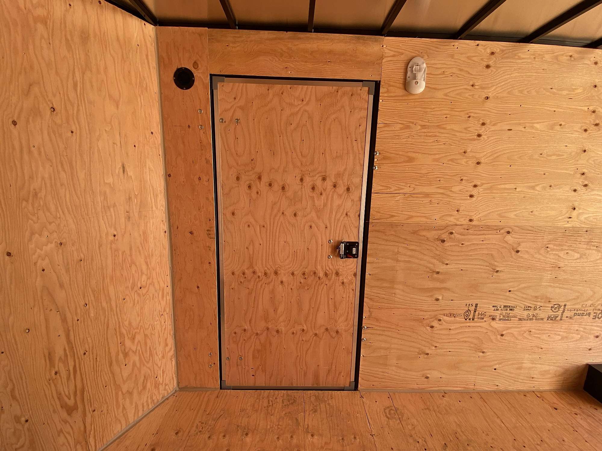 2026 Royal 8'x22' Enclosed Cargo w/ Escape Door