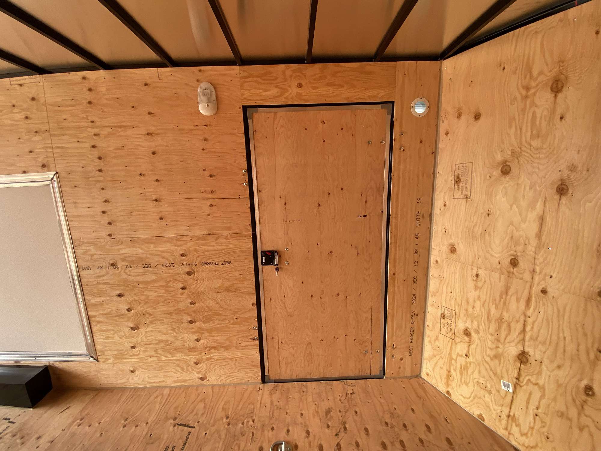 2026 Royal 8'x22' Enclosed Cargo w/ Escape Door