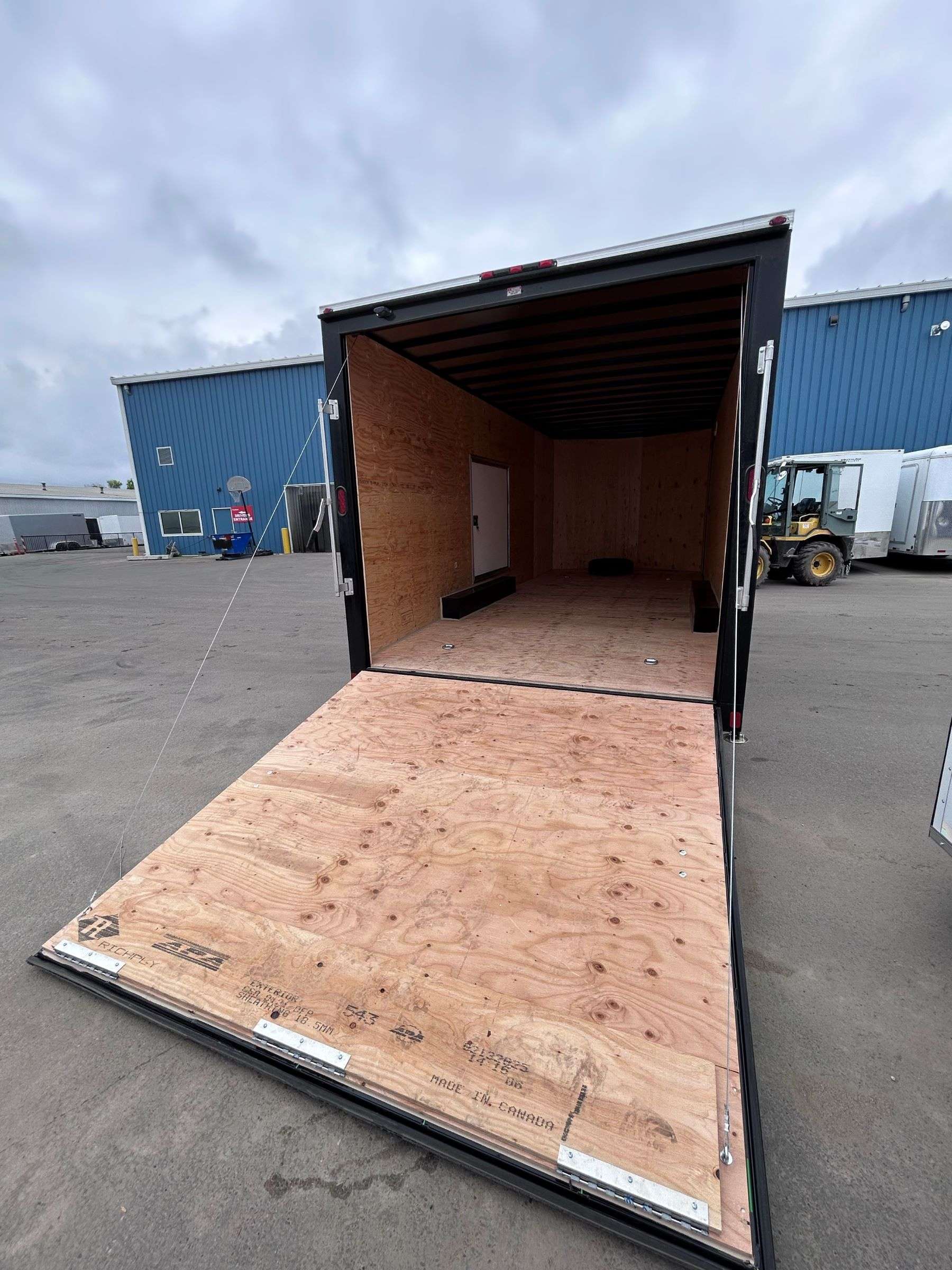 2026 Royal 8'x22' Enclosed Cargo w/ Escape Door