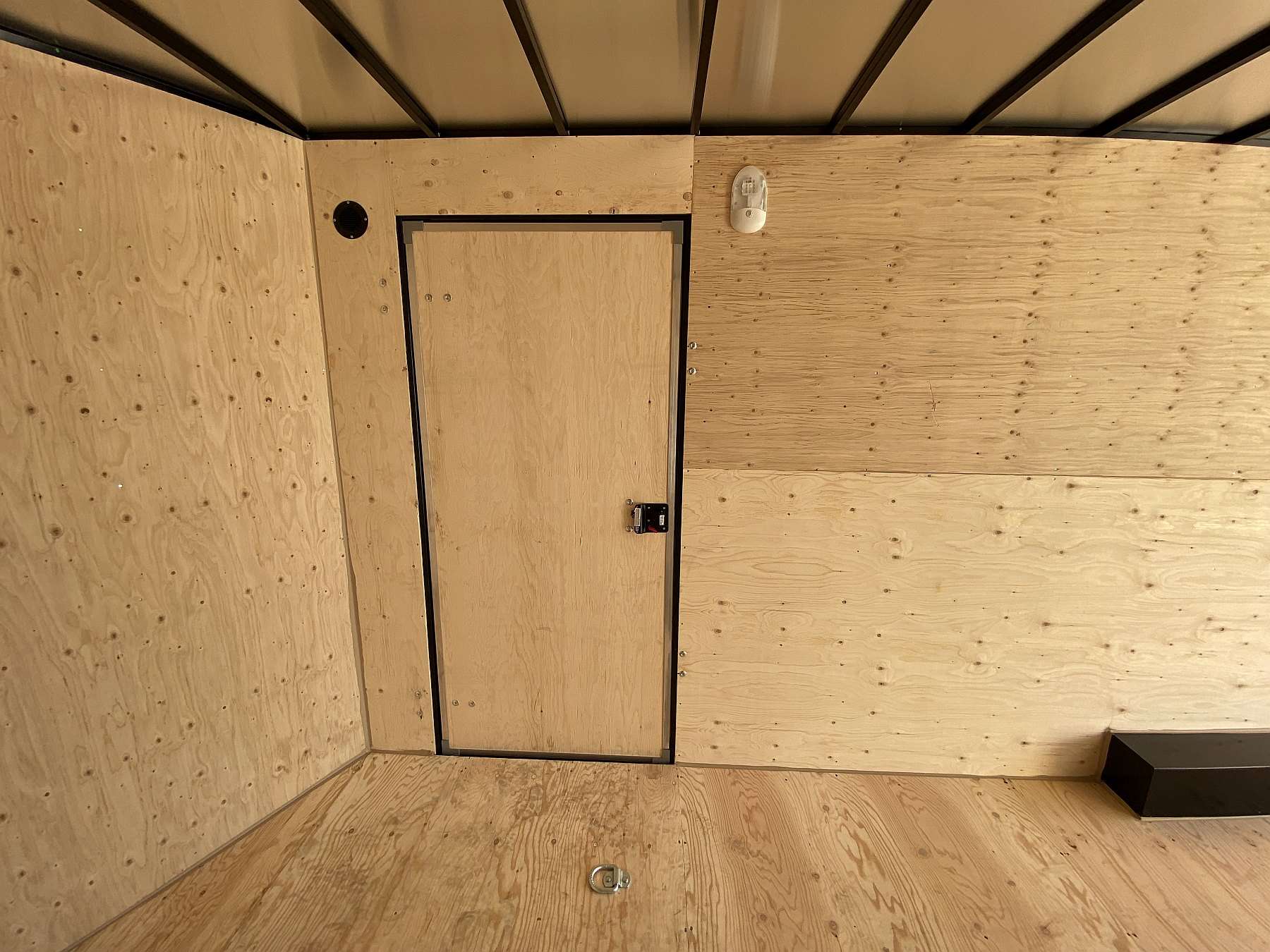 2026 Royal 8'x22' Enclosed Cargo w/ Escape Door