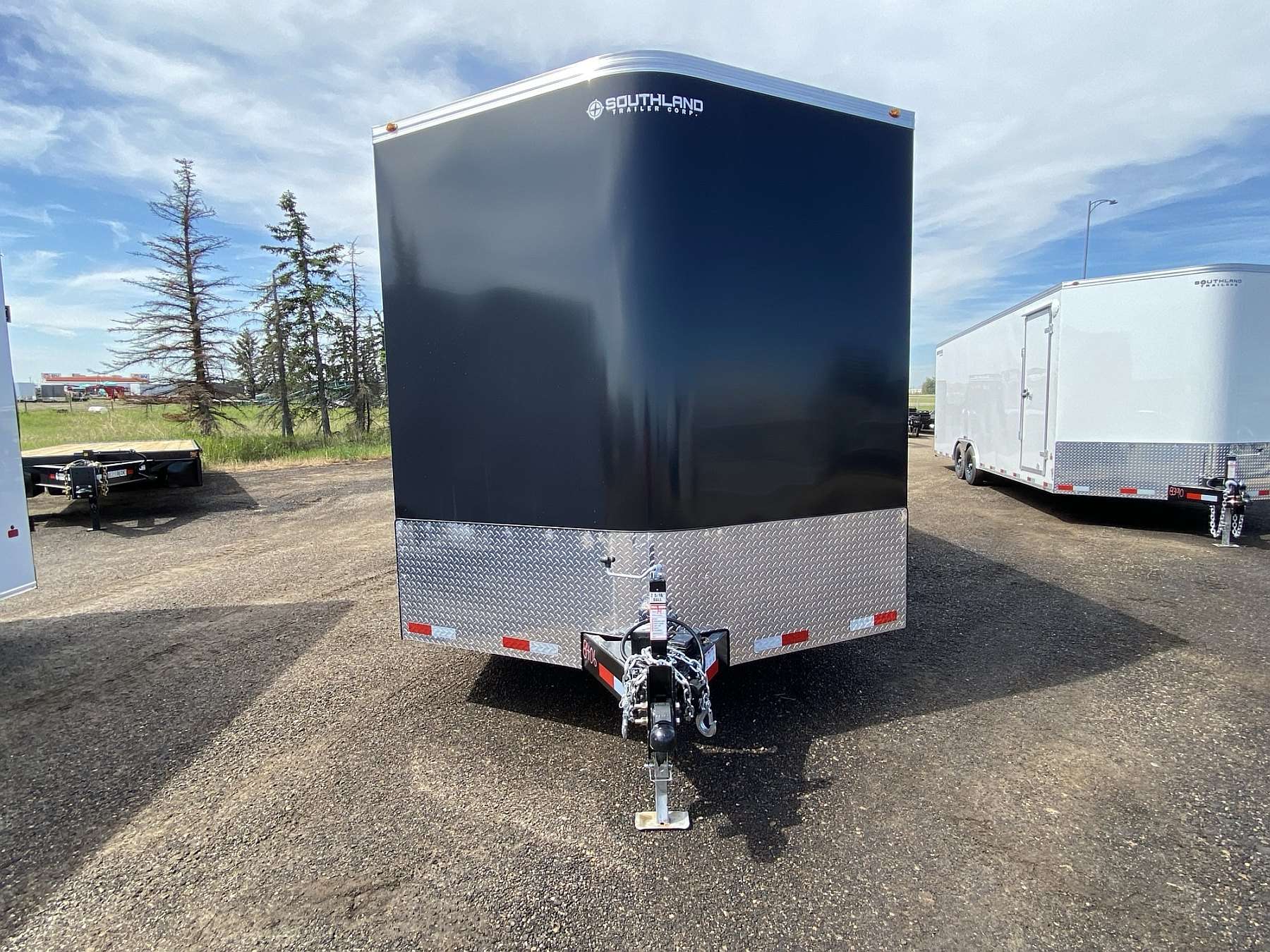 2026 Royal 8'x22' Enclosed Cargo w/ Escape Door