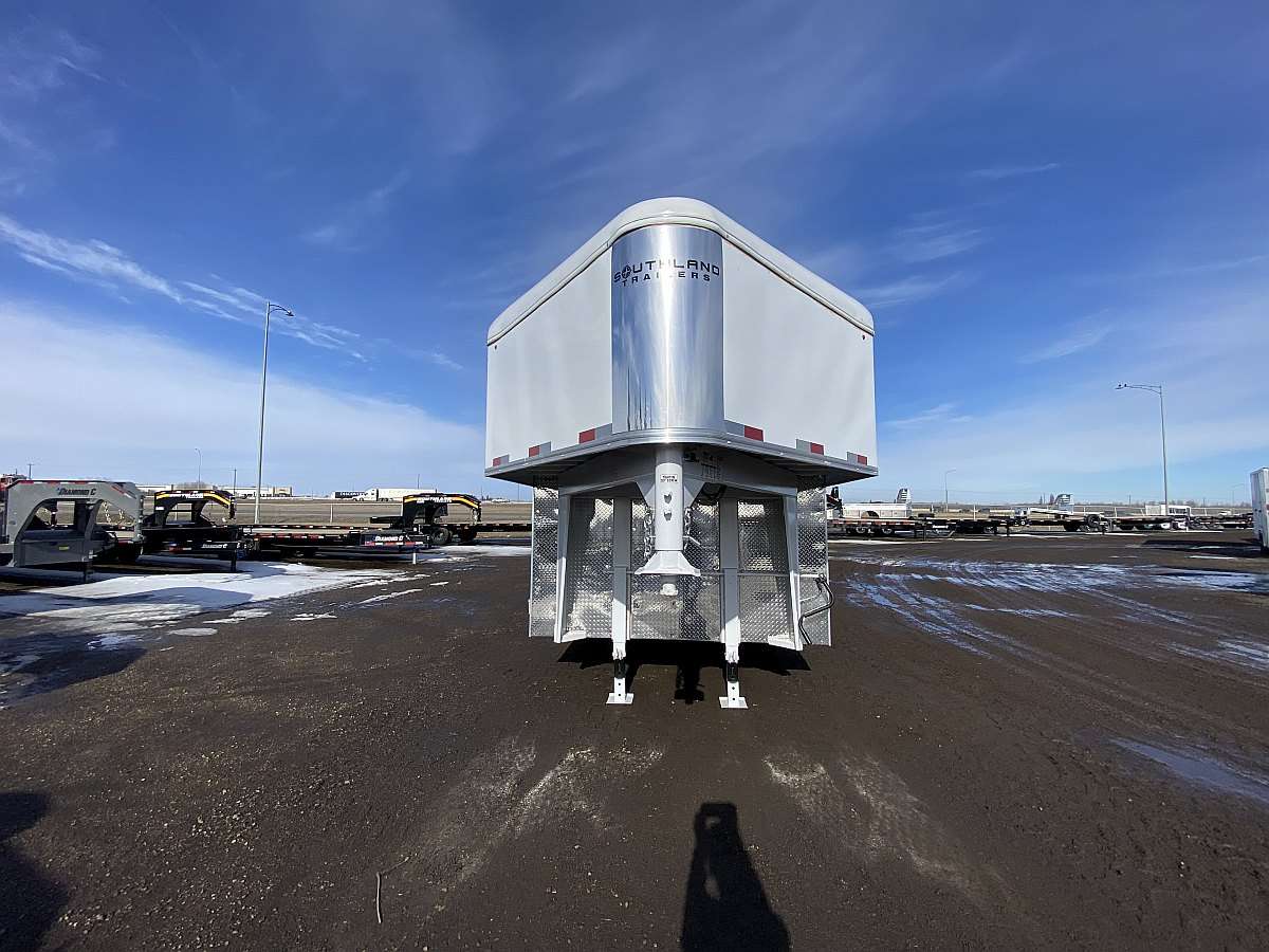 2026 Royal 8'x24' Enclosed Gooseneck Cargo Trailer