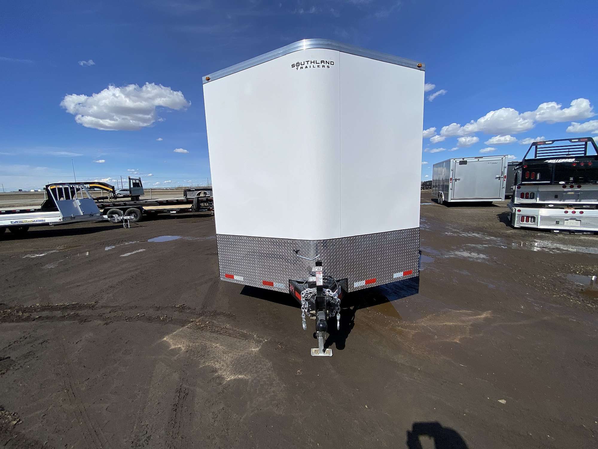 2026 Royal 8'x26' Enclosed Cargo w/ Escape Door