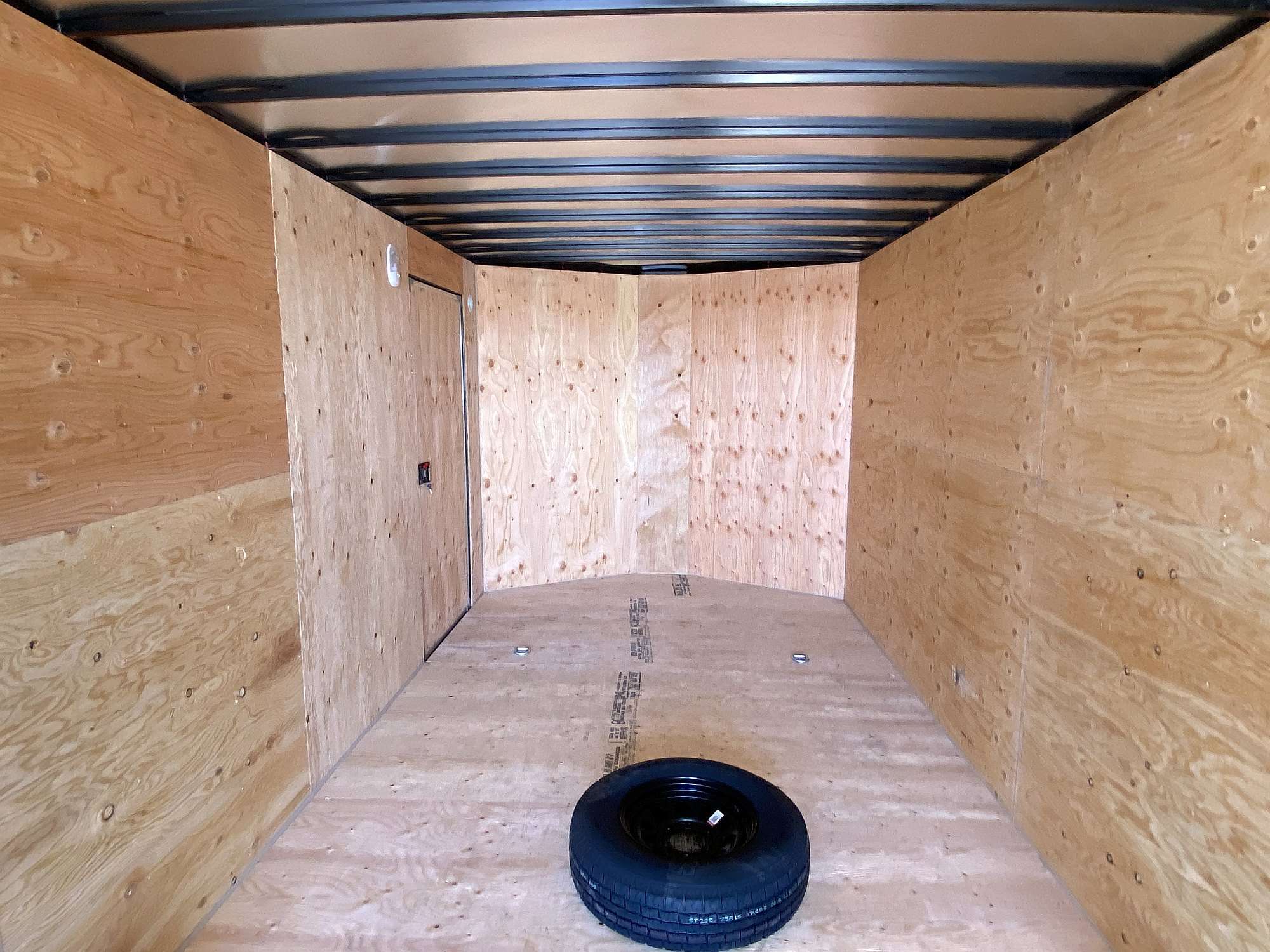 2026 Royal 8'x26' Enclosed Cargo w/ Escape Door