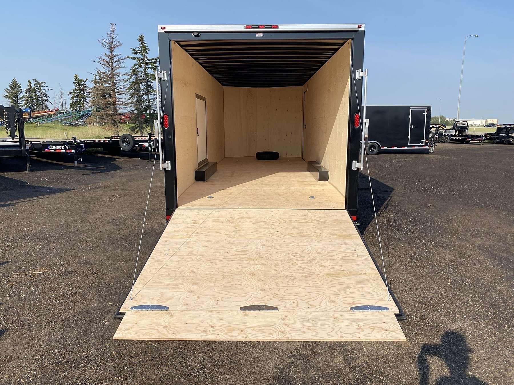 2026 Royal 8'x26' Enclosed Cargo w/ Escape Door
