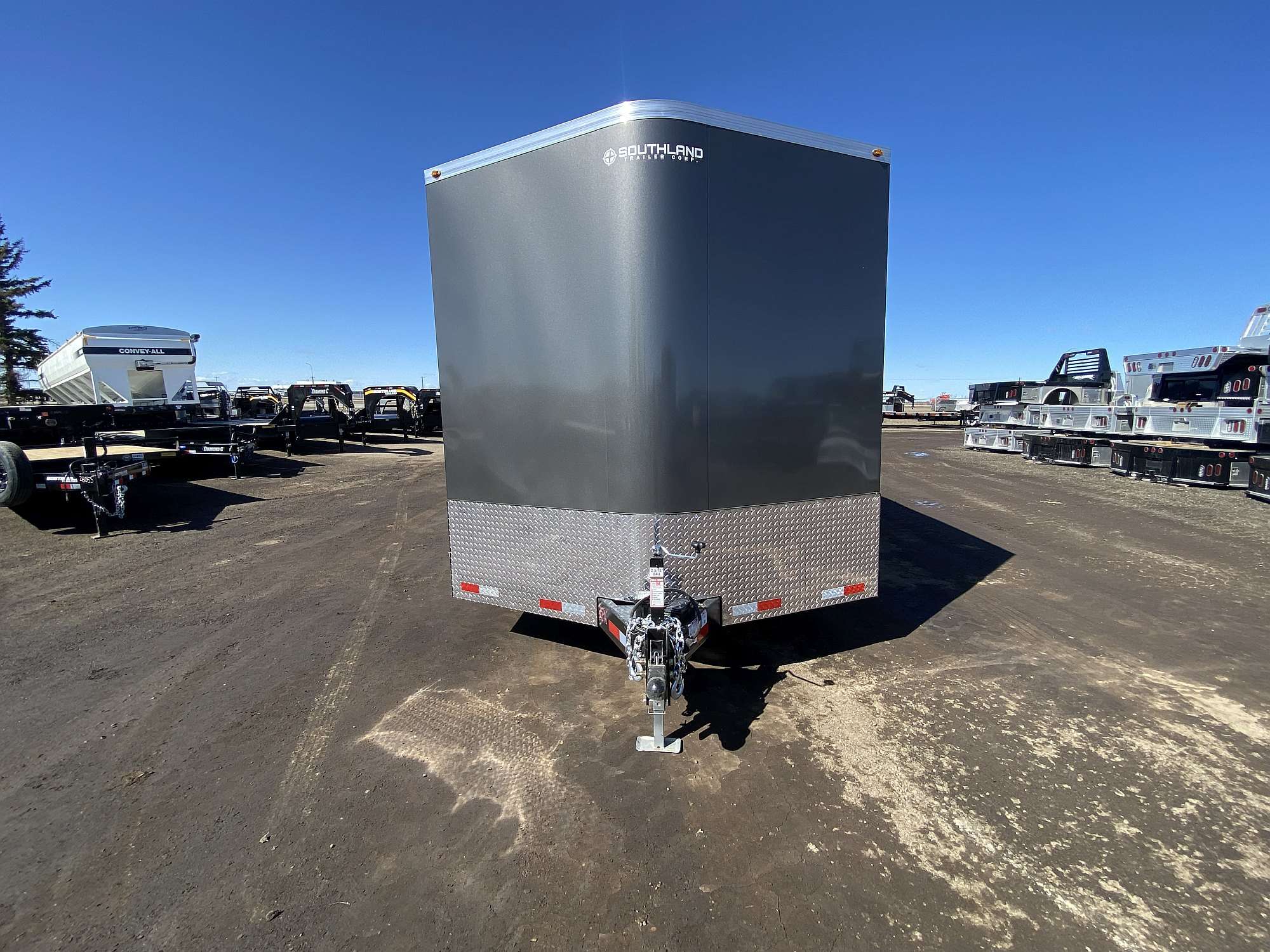 2026 Royal 8'x26' Enclosed Cargo w/ Escape Door