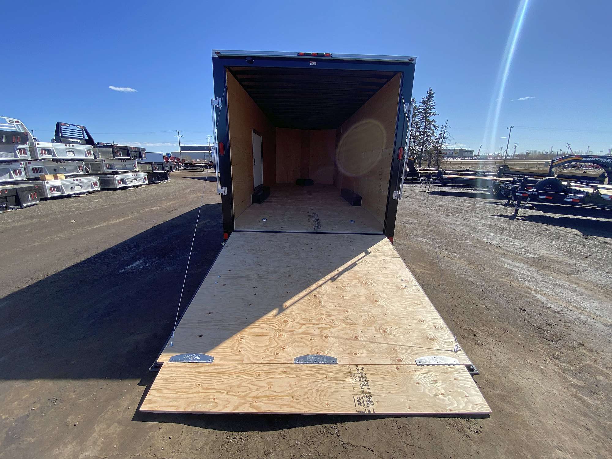 2026 Royal 8'x26' Enclosed Cargo w/ Escape Door