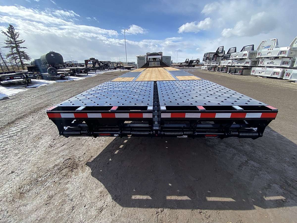 2026 Southland 24' + 6' Gooseneck Trailer