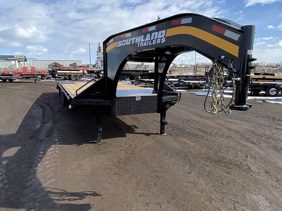 2026 Southland 24' + 6' Gooseneck Trailer