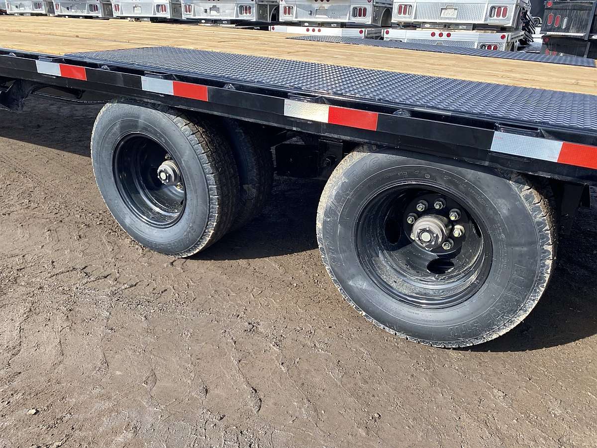 2026 Southland 24' + 6' Gooseneck Trailer