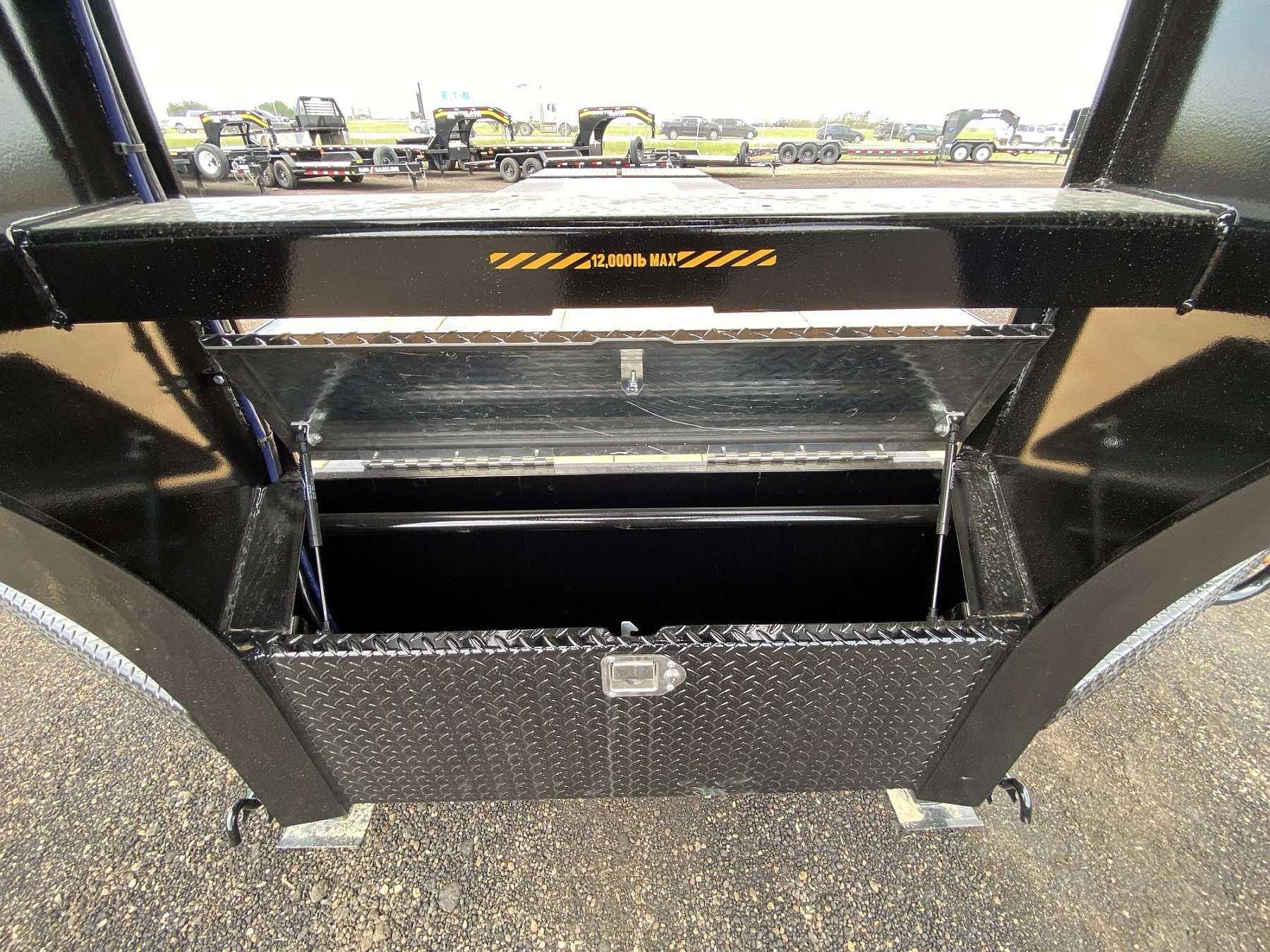 2026 Southland 24' + 6' Gooseneck Trailer