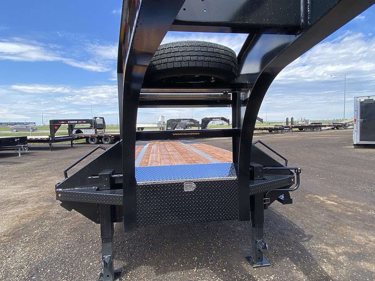 2026 Southland 24' + 6' Gooseneck Trailer