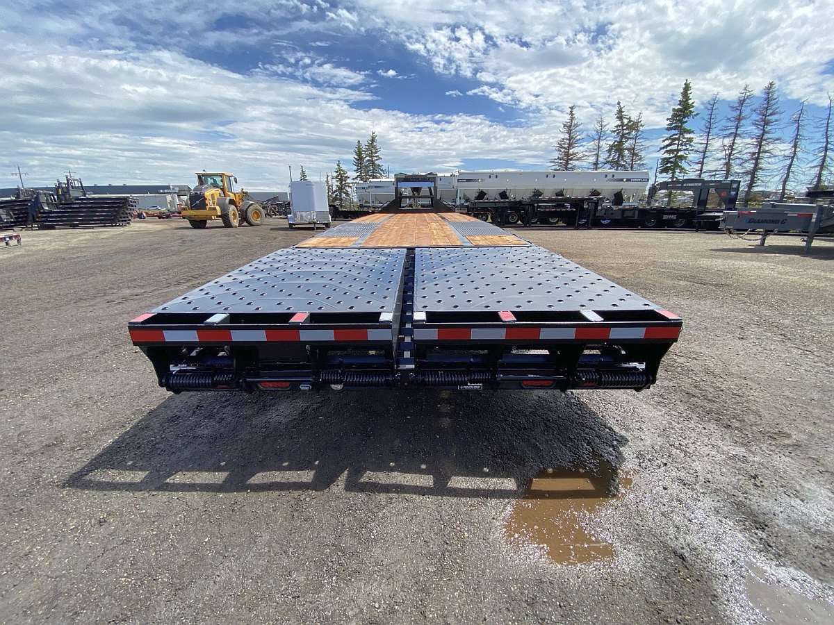 2026 Southland 24' + 6' Gooseneck Trailer