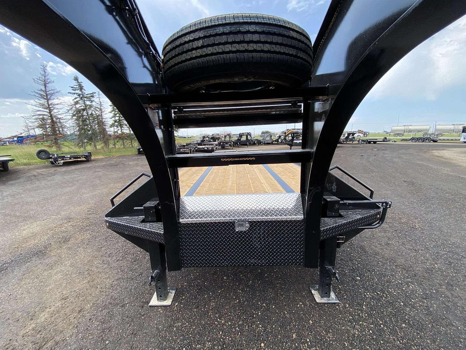 2026 Southland 26'+6' Gooseneck Trailer