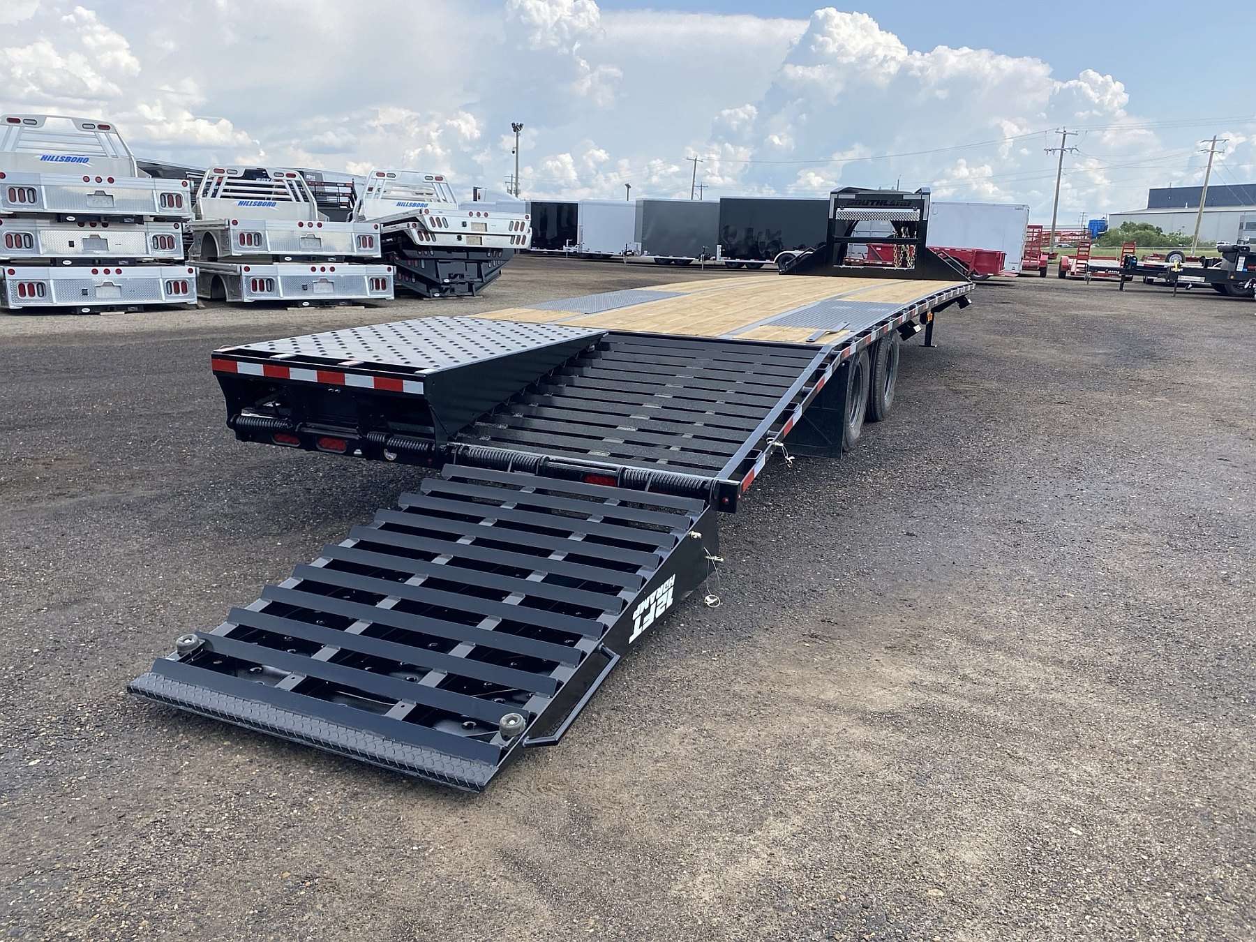 2026 Southland 26'+6' Gooseneck Trailer