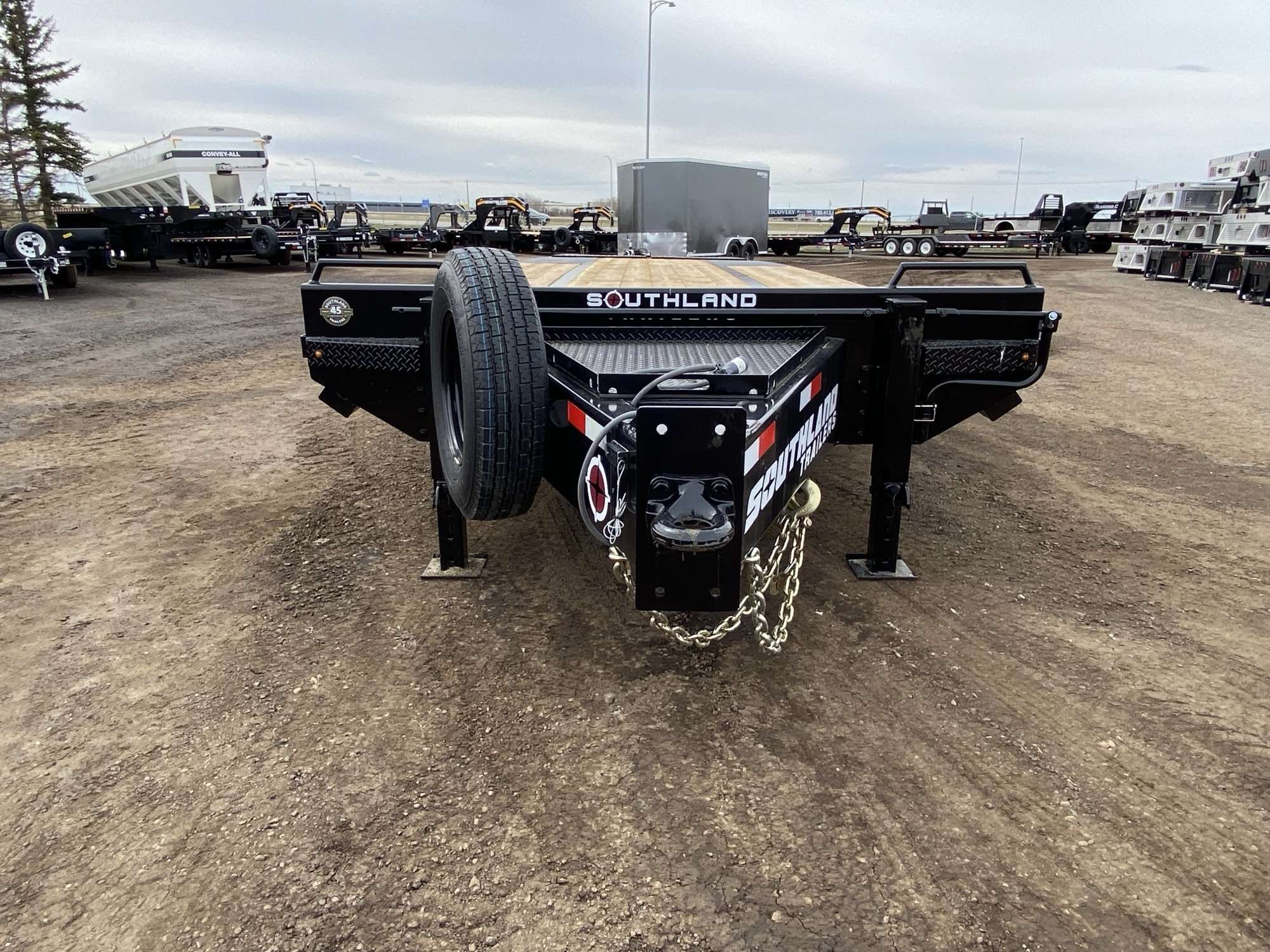 2026 Southland 26' Pintle Hitch Trailer