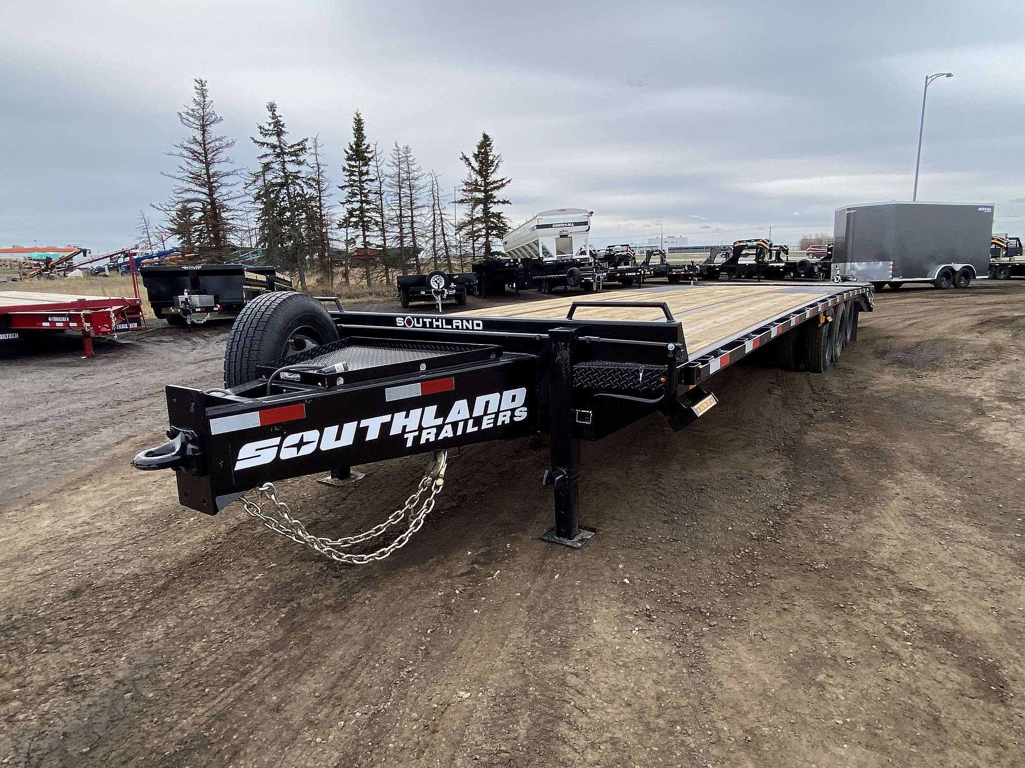 2026 Southland 26' Pintle Hitch Trailer