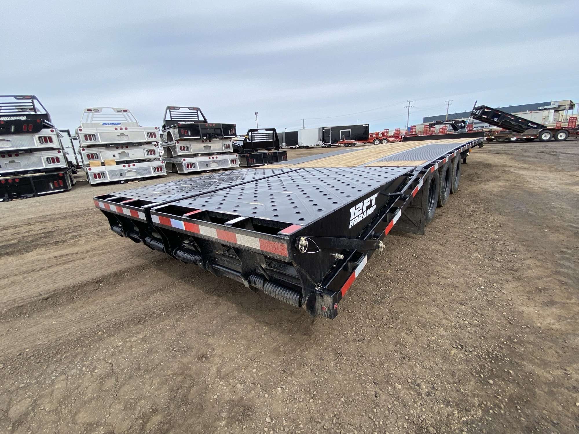 2026 Southland 26' Pintle Hitch Trailer