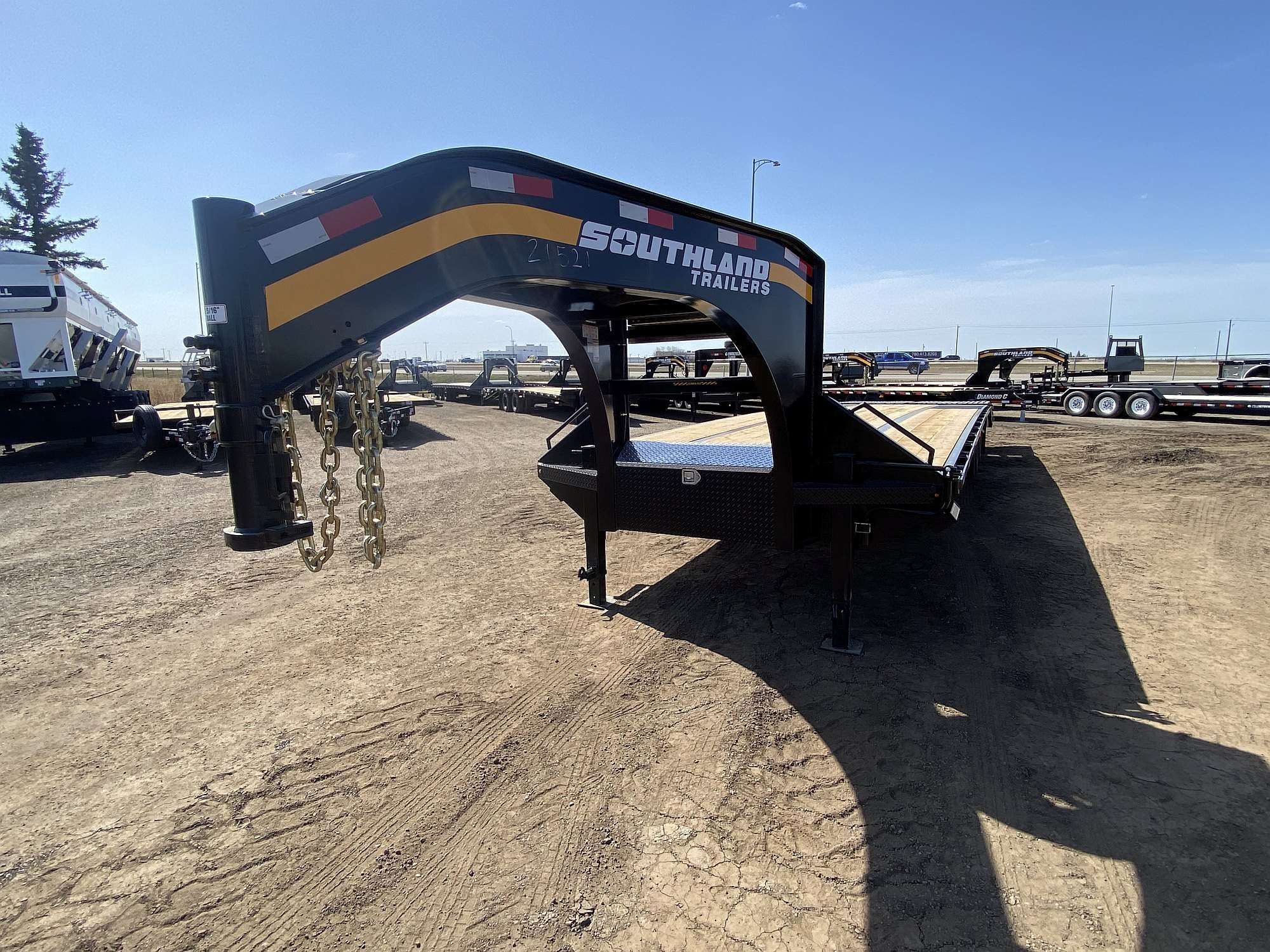 2026 Southland 28' + 6' Gooseneck Trailer