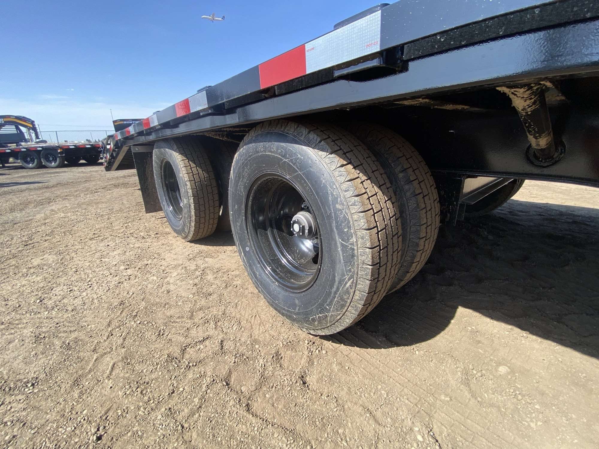 2026 Southland 28' + 6' Gooseneck Trailer