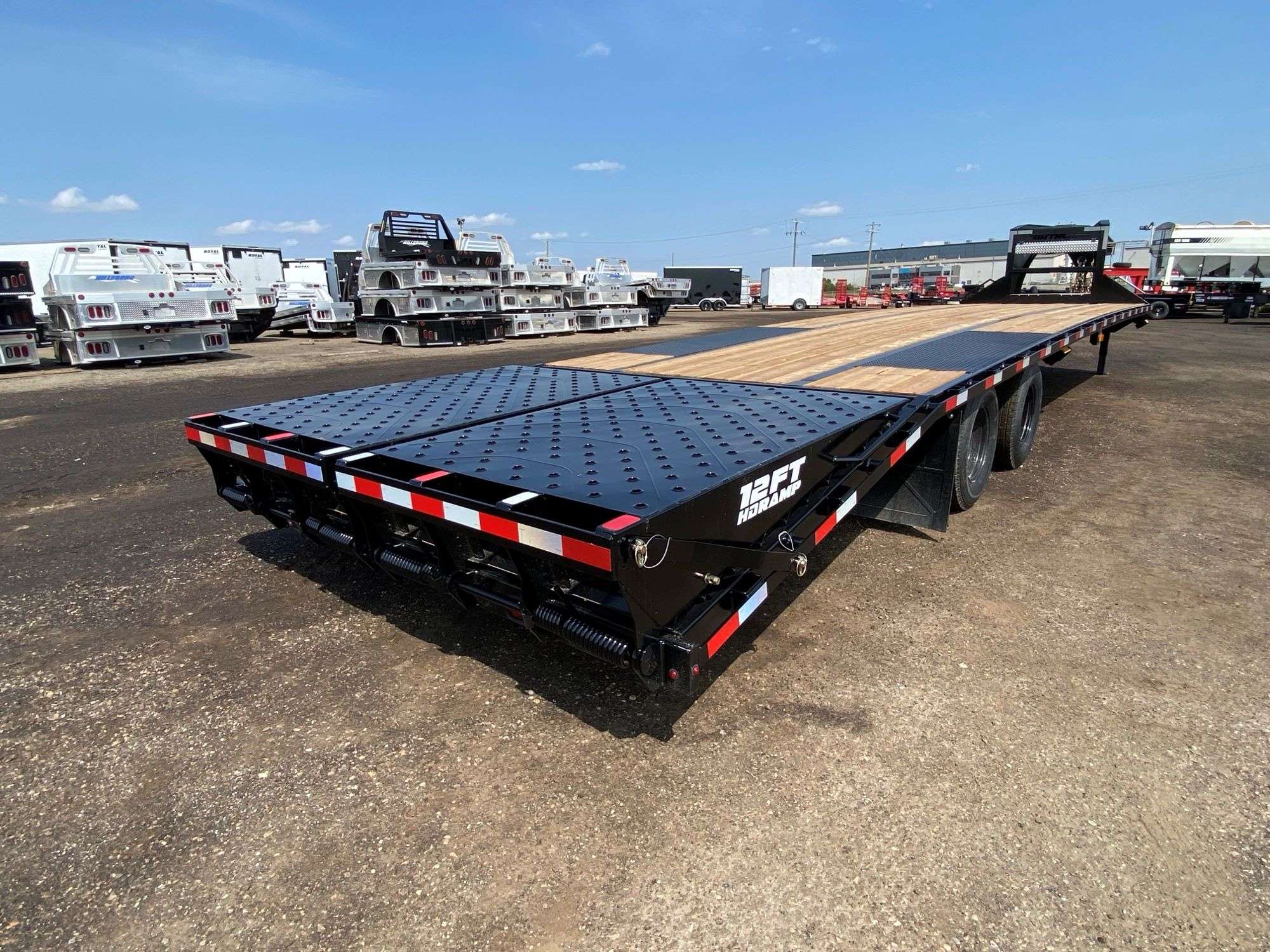 2026 Southland 30' + 6' Gooseneck Trailer