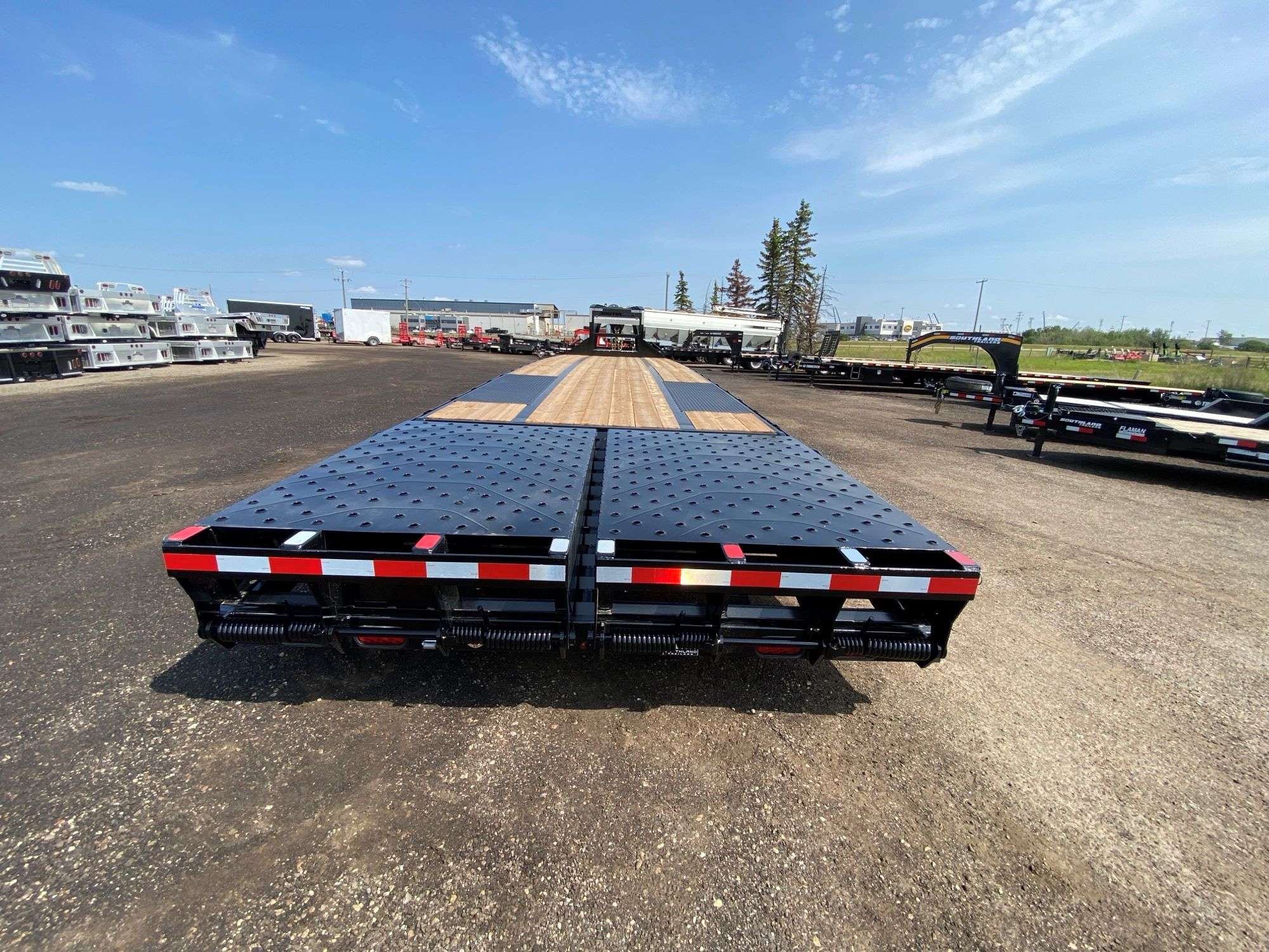 2026 Southland 30' + 6' Gooseneck Trailer