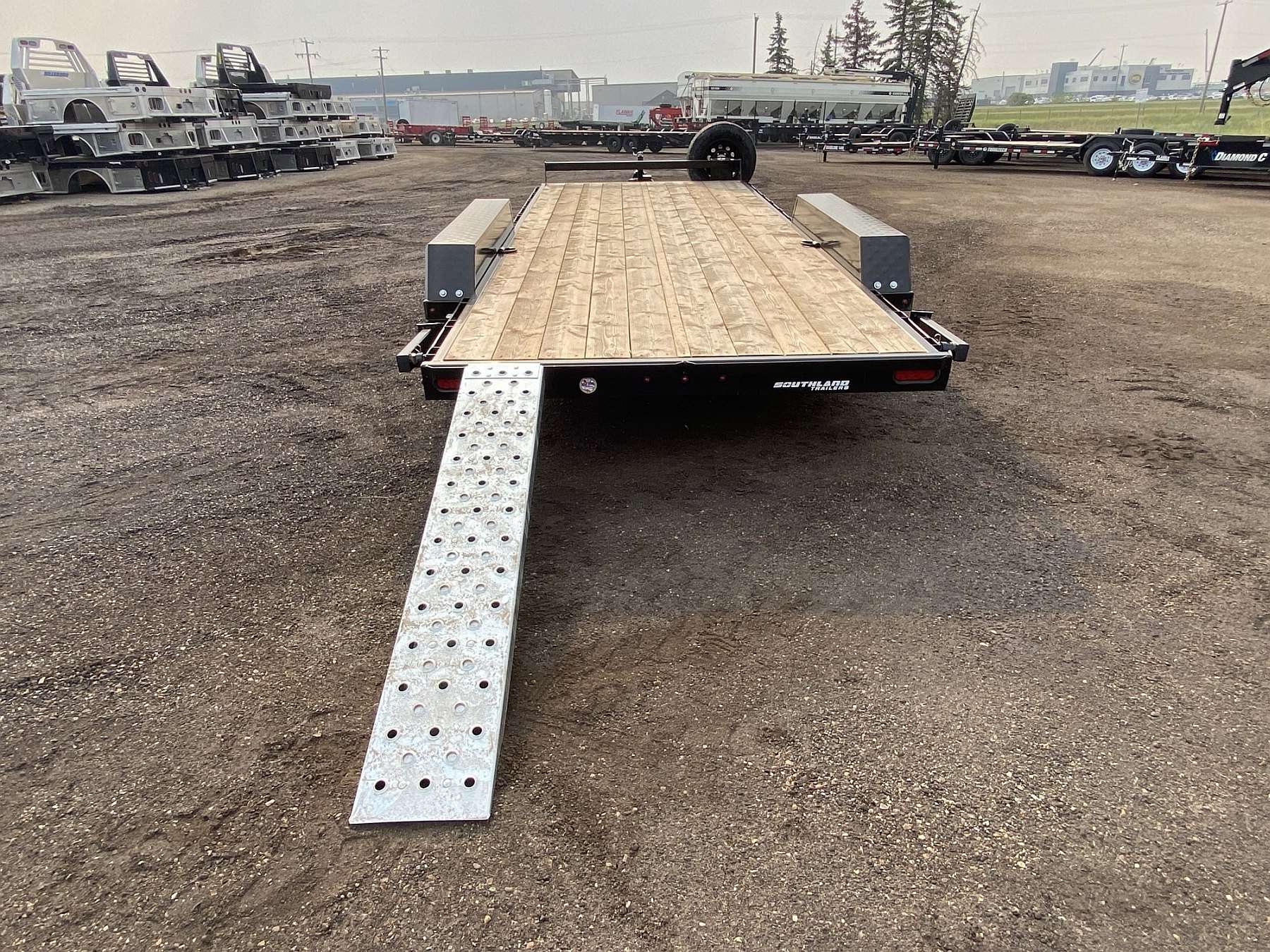 2026 Southland LBAT52- 18' Lowboy Trailer