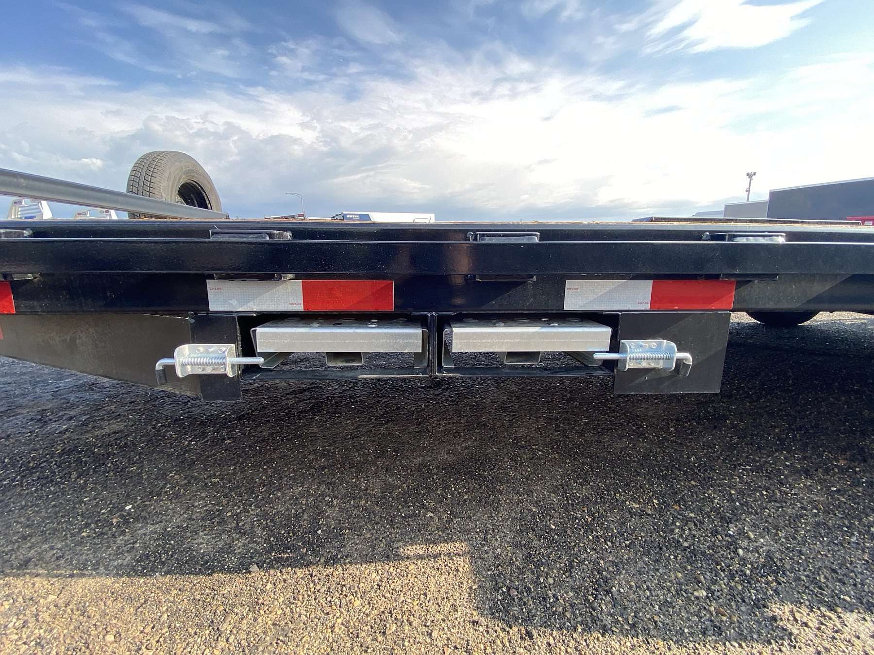 2026 Southland LBAT52- 20' Lowboy Trailer