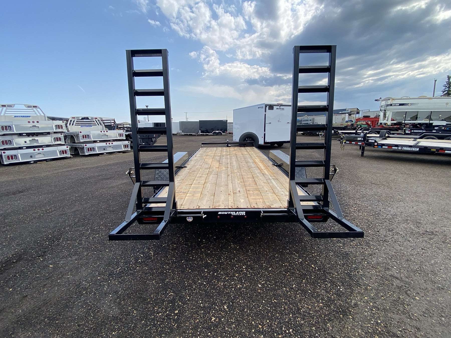 2026 Southland LBAT7-18' Lowboy Trailer