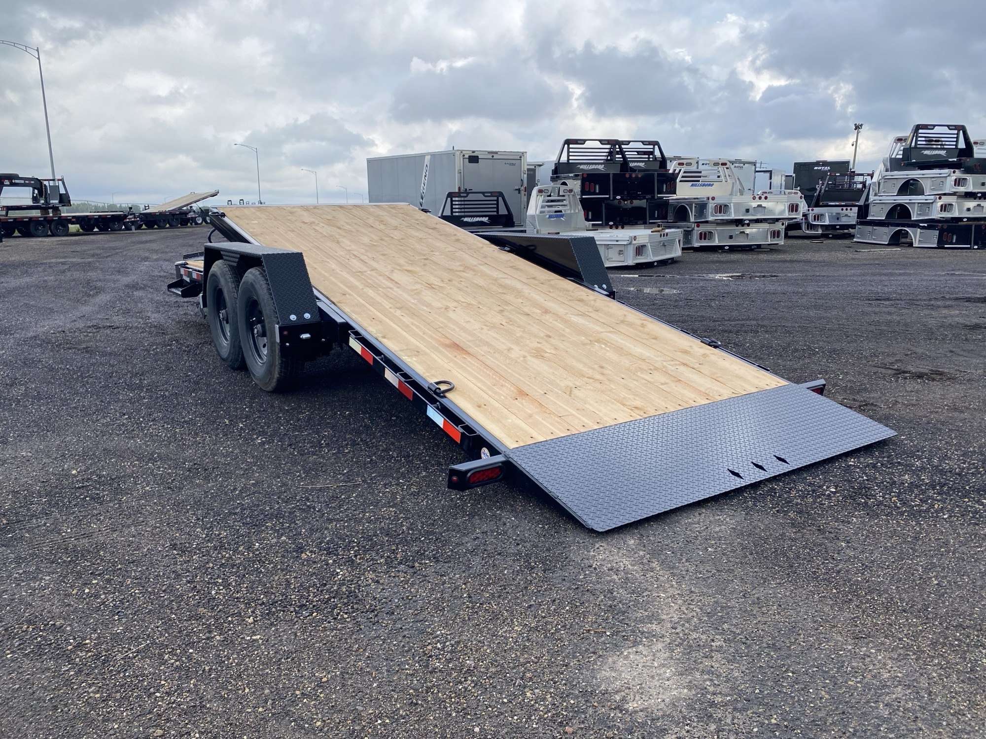 2026 Southland LBAT8- 20' Tilt Deck Trailer