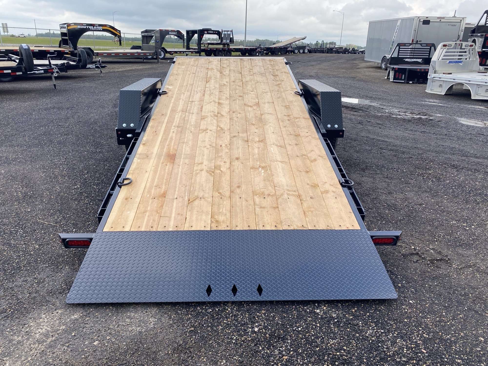 2026 Southland LBAT8- 20' Tilt Deck Trailer