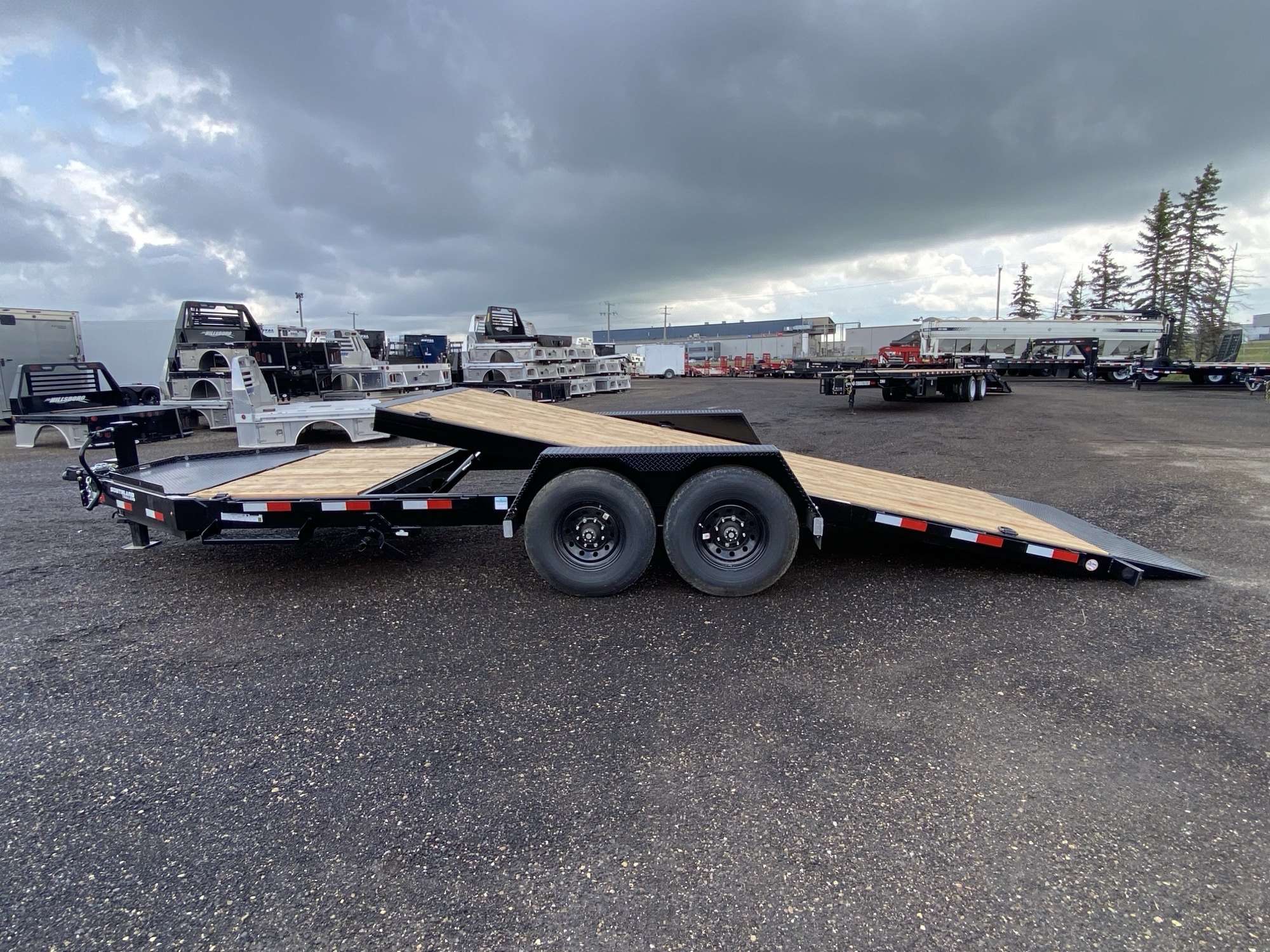 2026 Southland LBAT8- 20' Tilt Deck Trailer