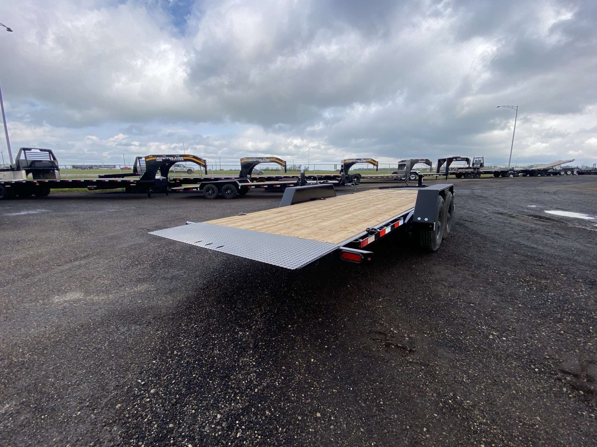 2026 Southland LBAT8- 20' Tilt Deck Trailer
