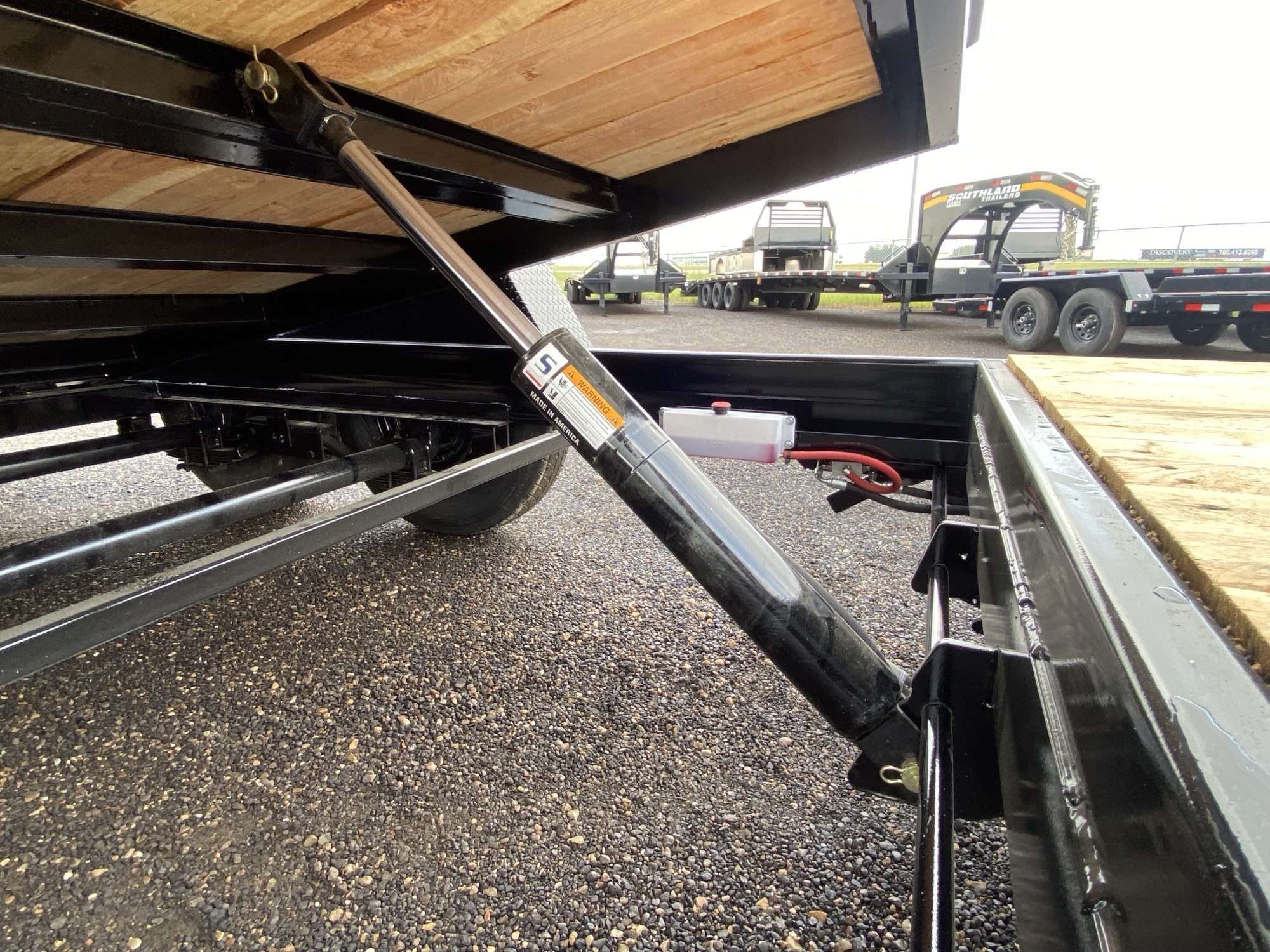 2026 Southland LBAT8- 20' Tilt Deck Trailer