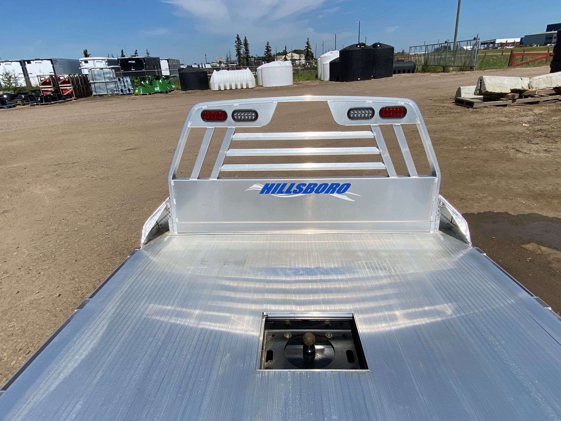 Hillsboro 2000 Series 8'x8.5' Aluminum Truck Deck