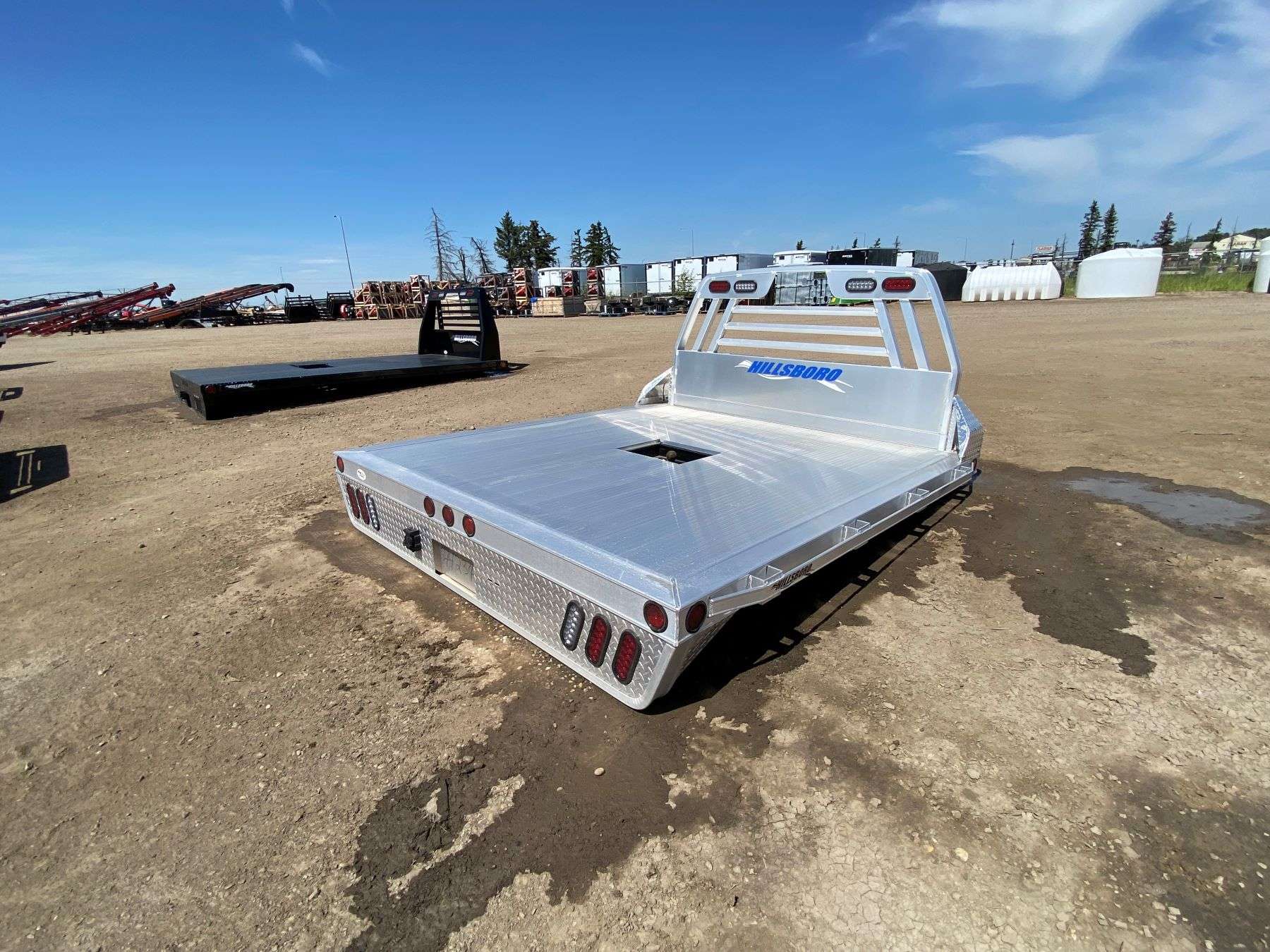 Hillsboro 2000 Series 8'x8.5' Aluminum Truck Deck