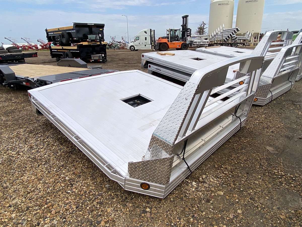 Hillsboro 2500 Series 8' x 9' Aluminum Truck Bed