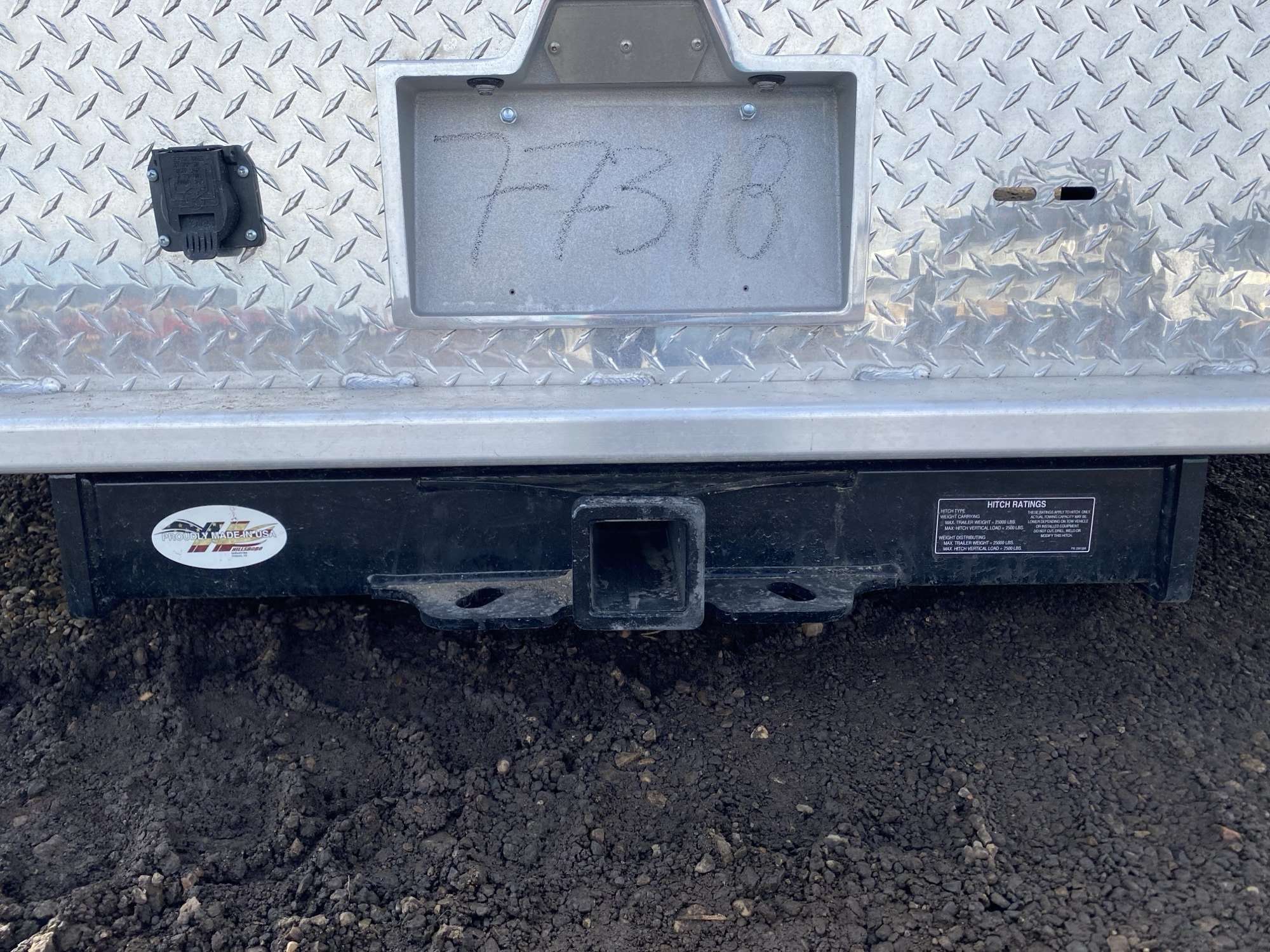 Hillsboro 2500 Series 8'x11' Aluminum Truck Bed