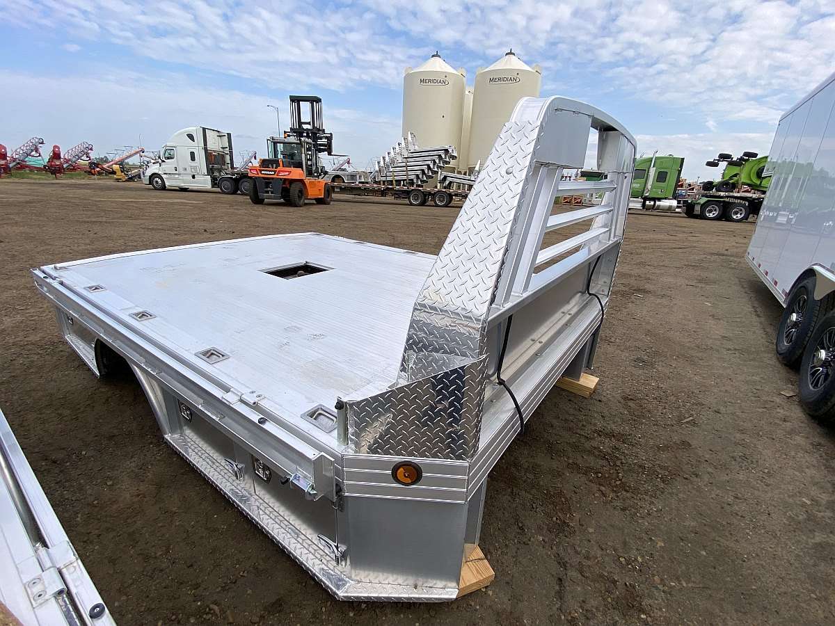 Hillsboro 4000 Series 8'x11' Aluminum Truck Deck